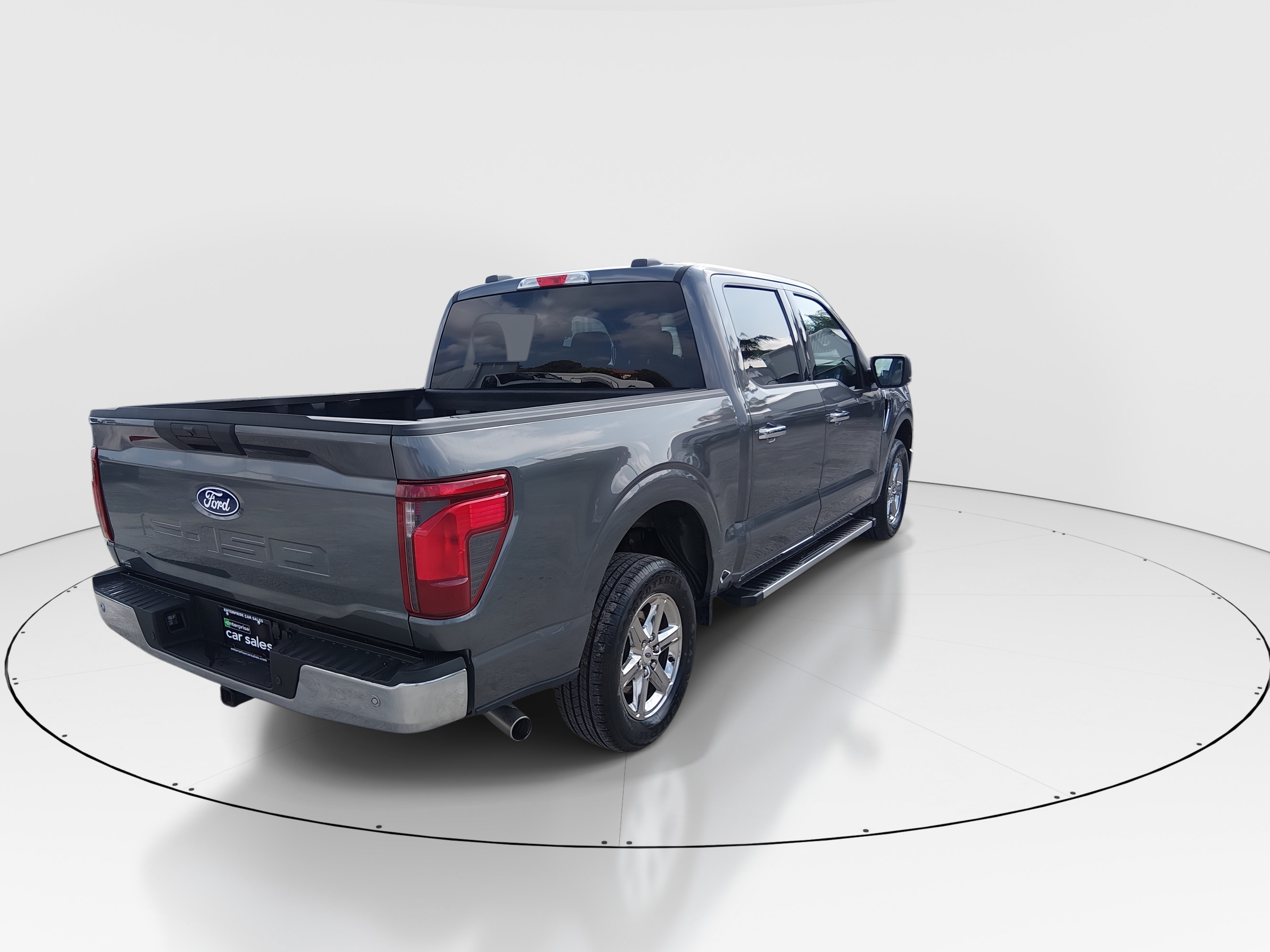 2025 Ford F-150 XLT - Photo 7