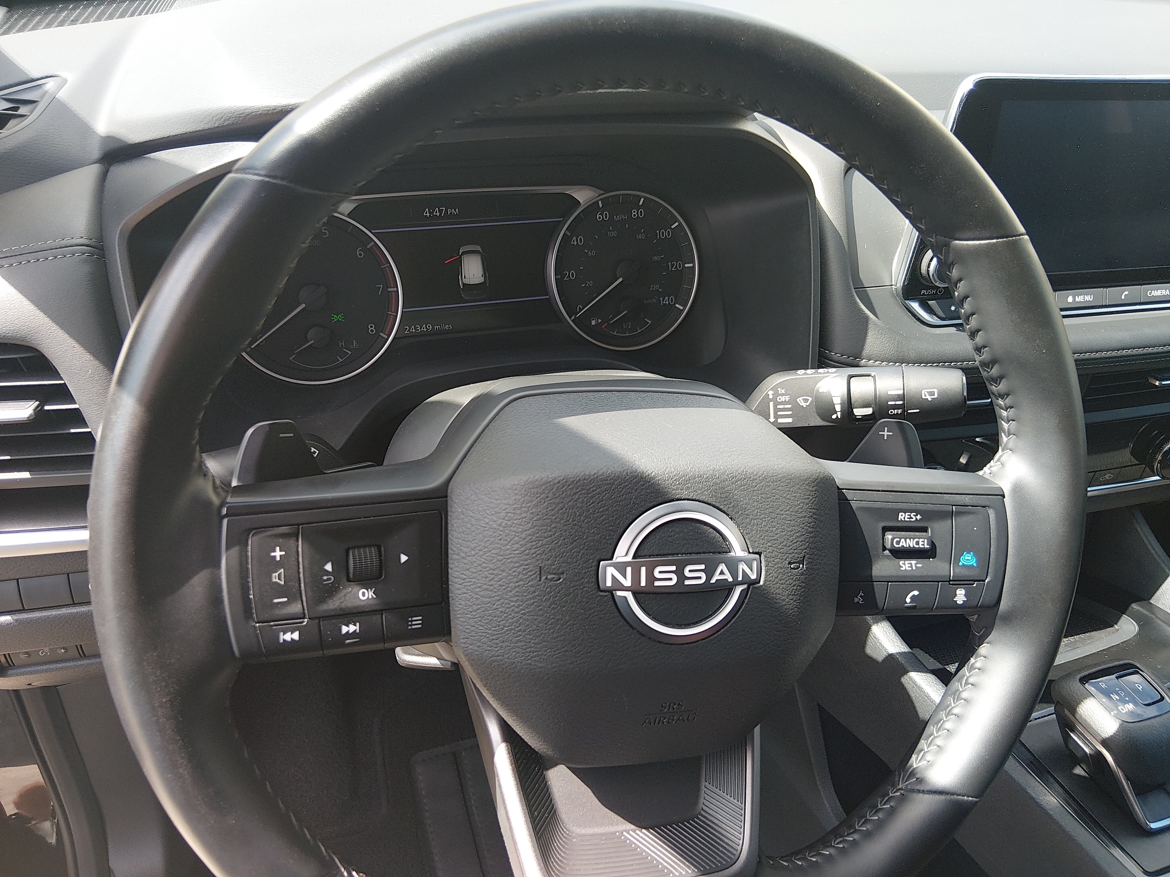 2025 Nissan Rogue SV - Photo 12
