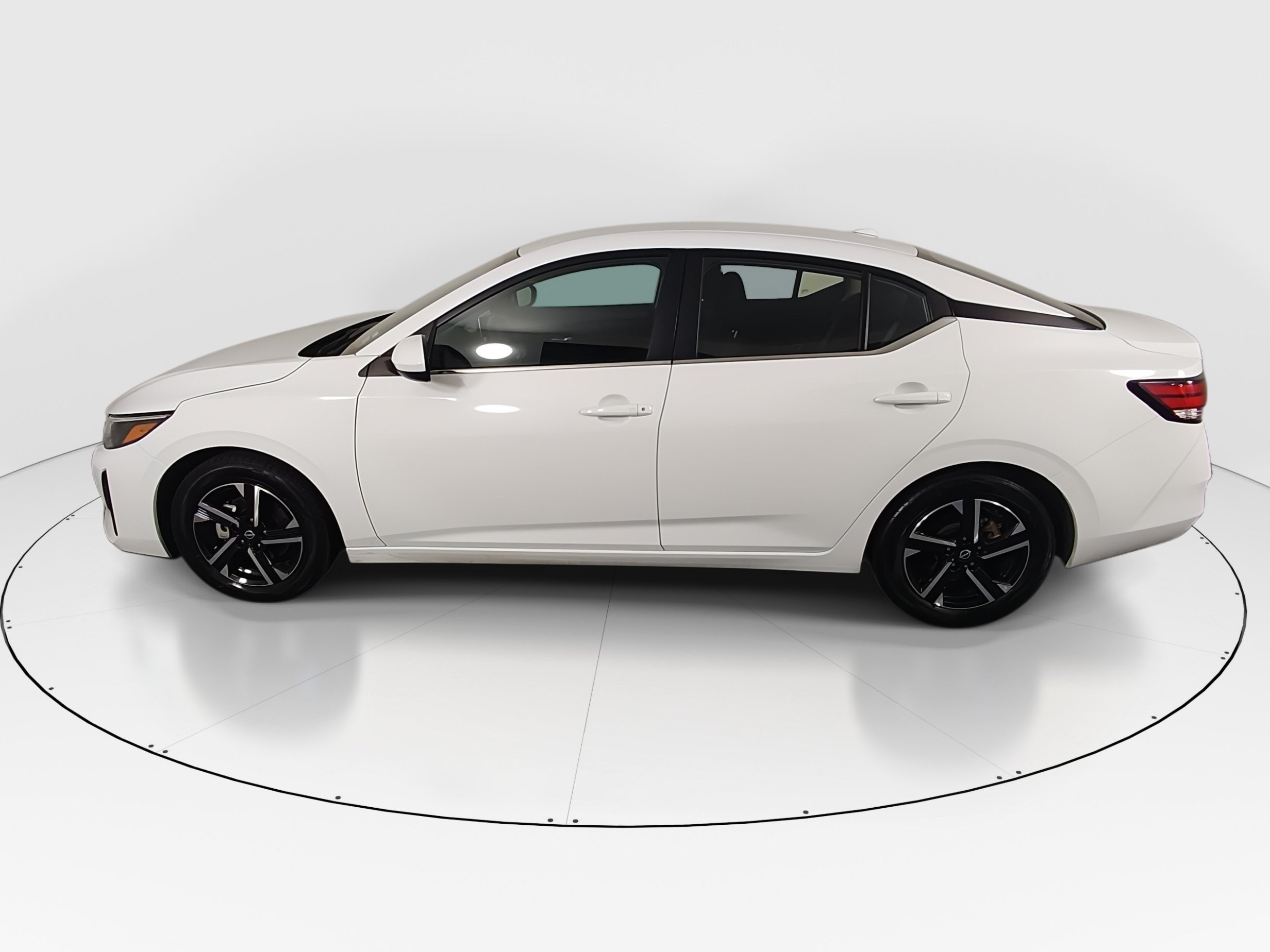 2024 Nissan Sentra SV CVT 4