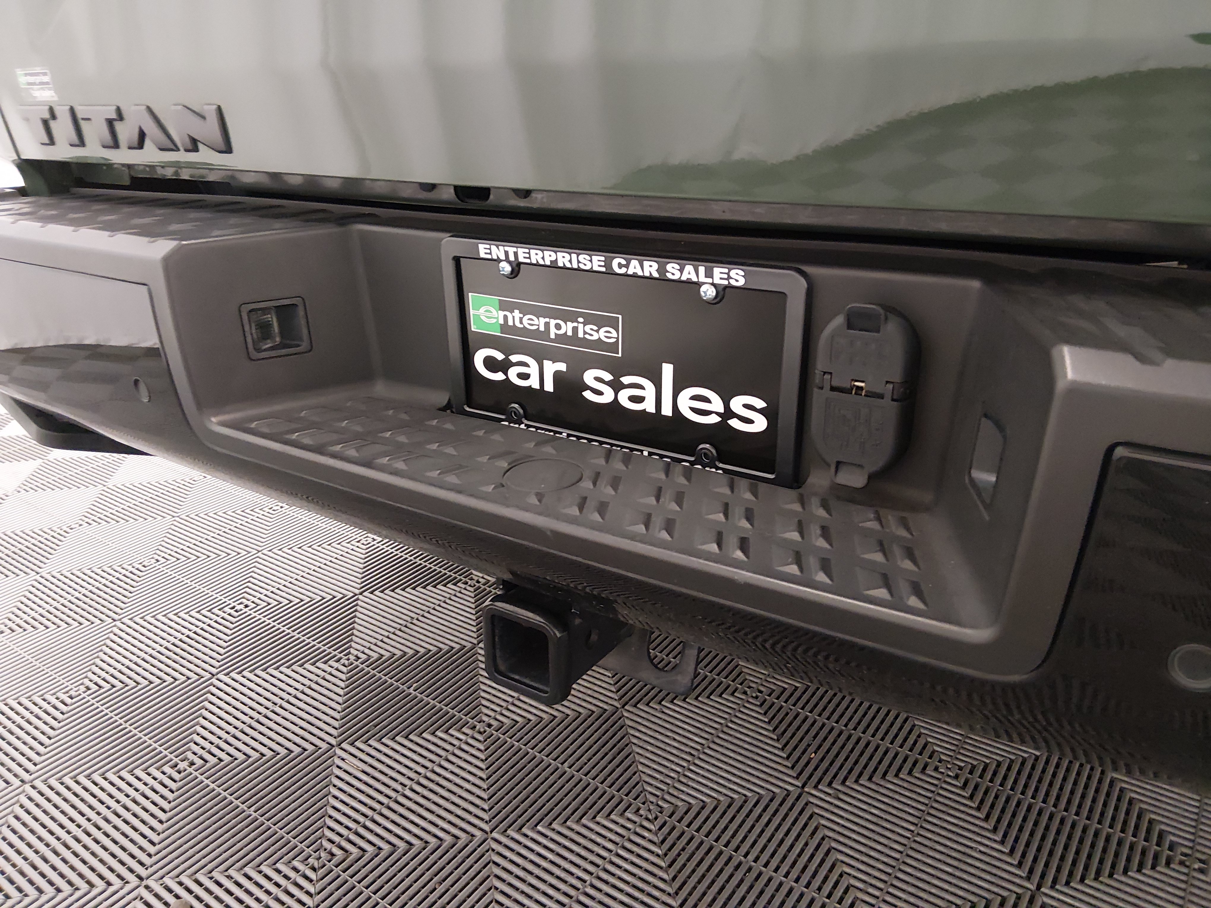 2024 Nissan Titan SV - Photo 16