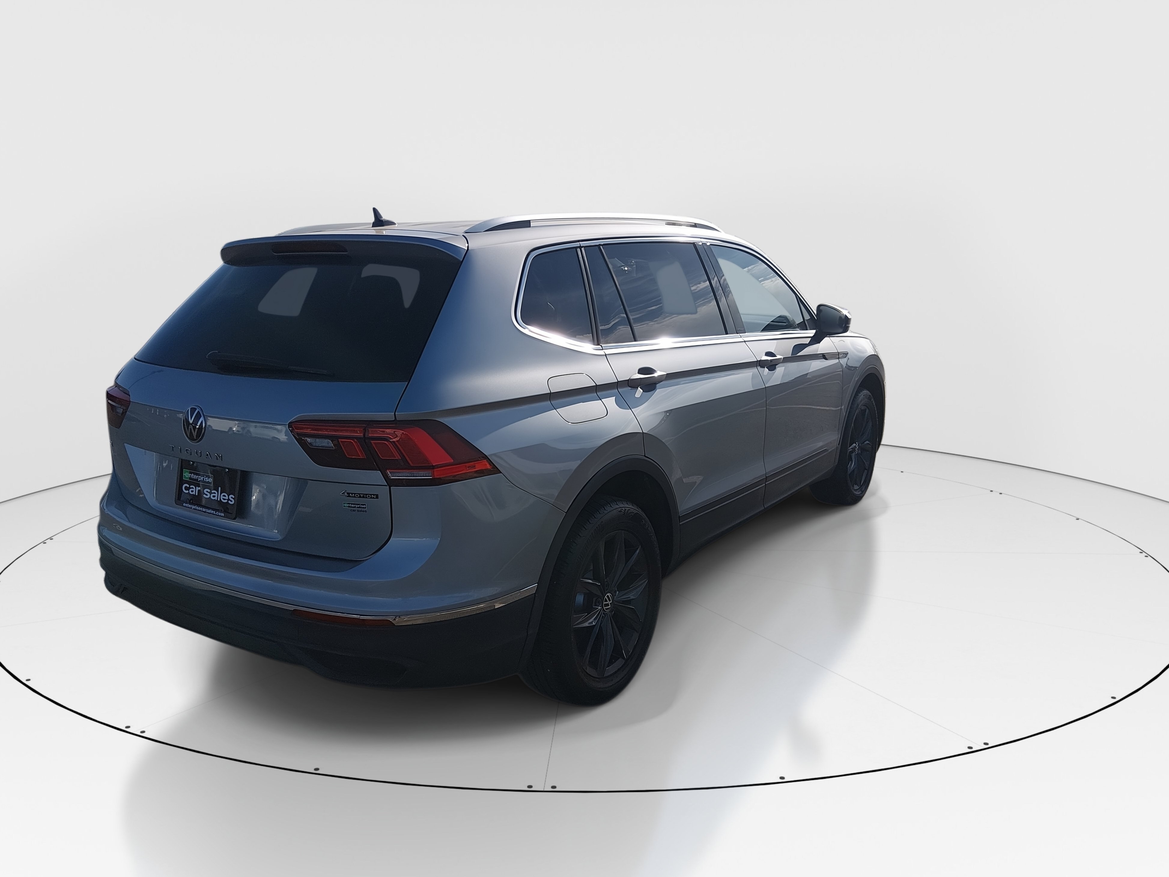 2024 Volkswagen Tiguan SE - Photo 7