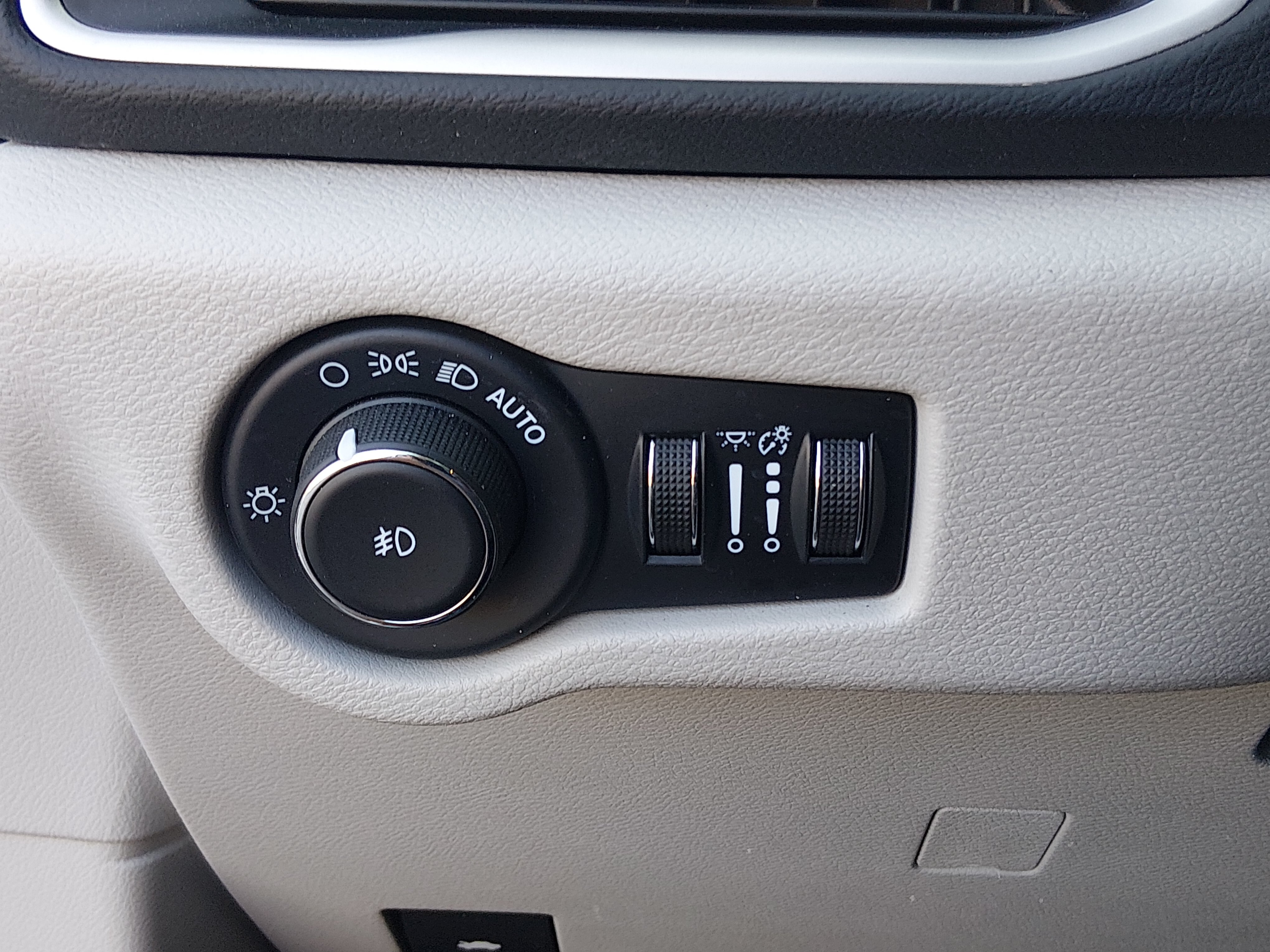 2022 Chrysler Pacifica Touring L - Photo 13