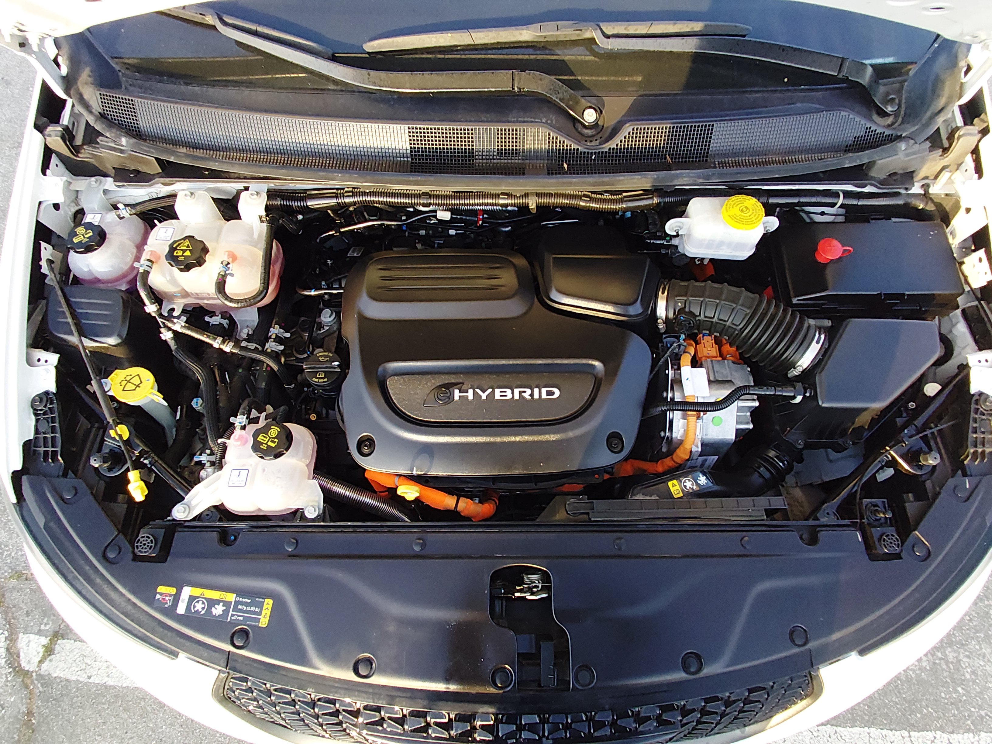 2024 Chrysler Pacifica PHEV Select - Photo 9