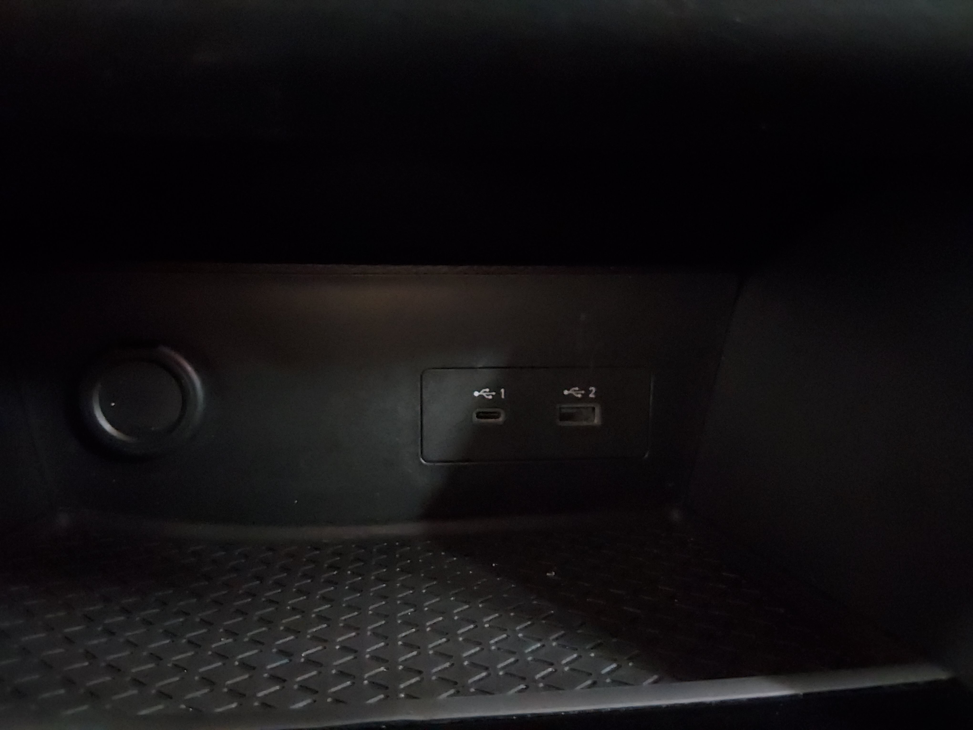 2025 Nissan Pathfinder SV - Photo 20