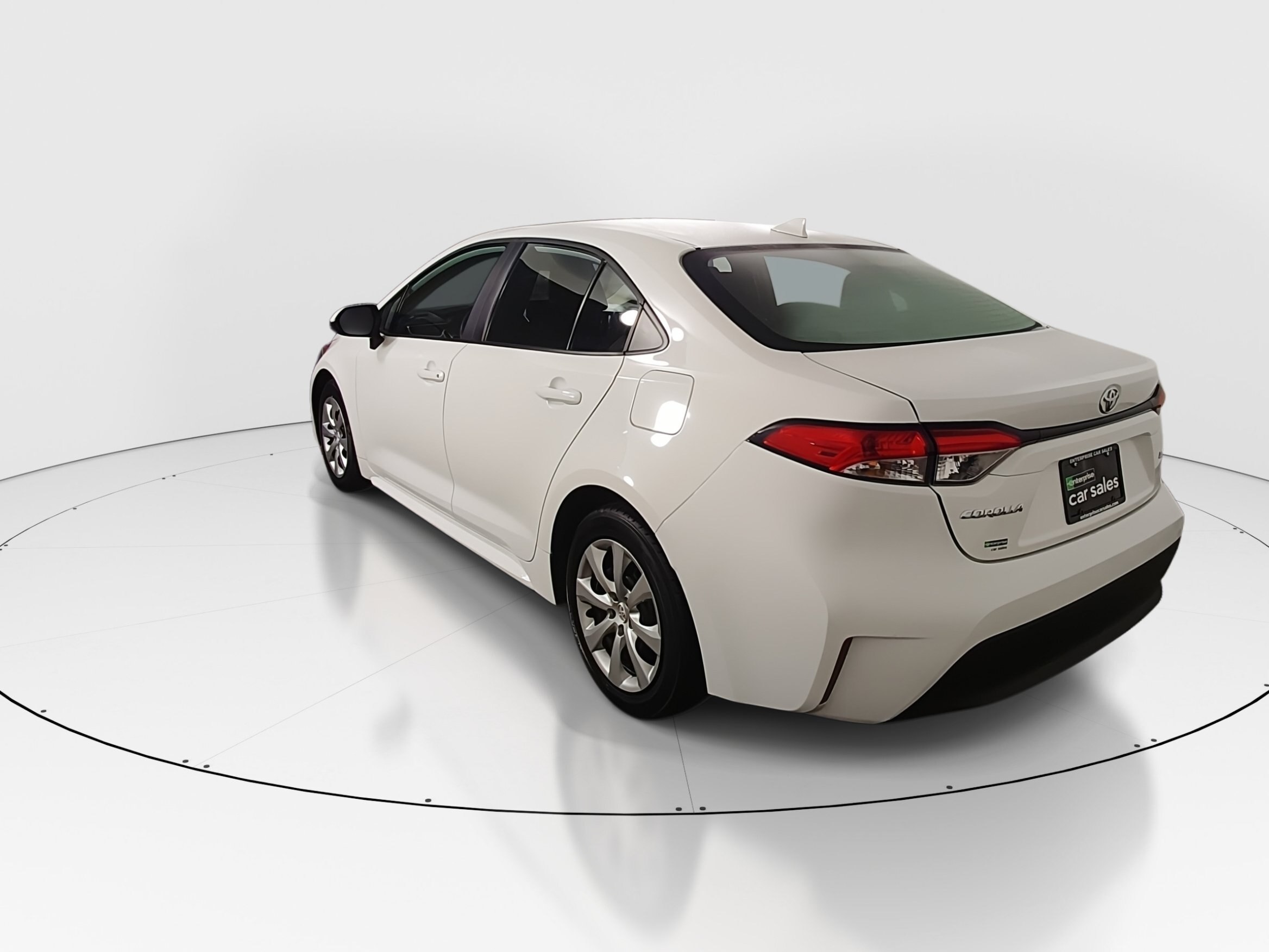 2024 Toyota Corolla LE - Photo 5