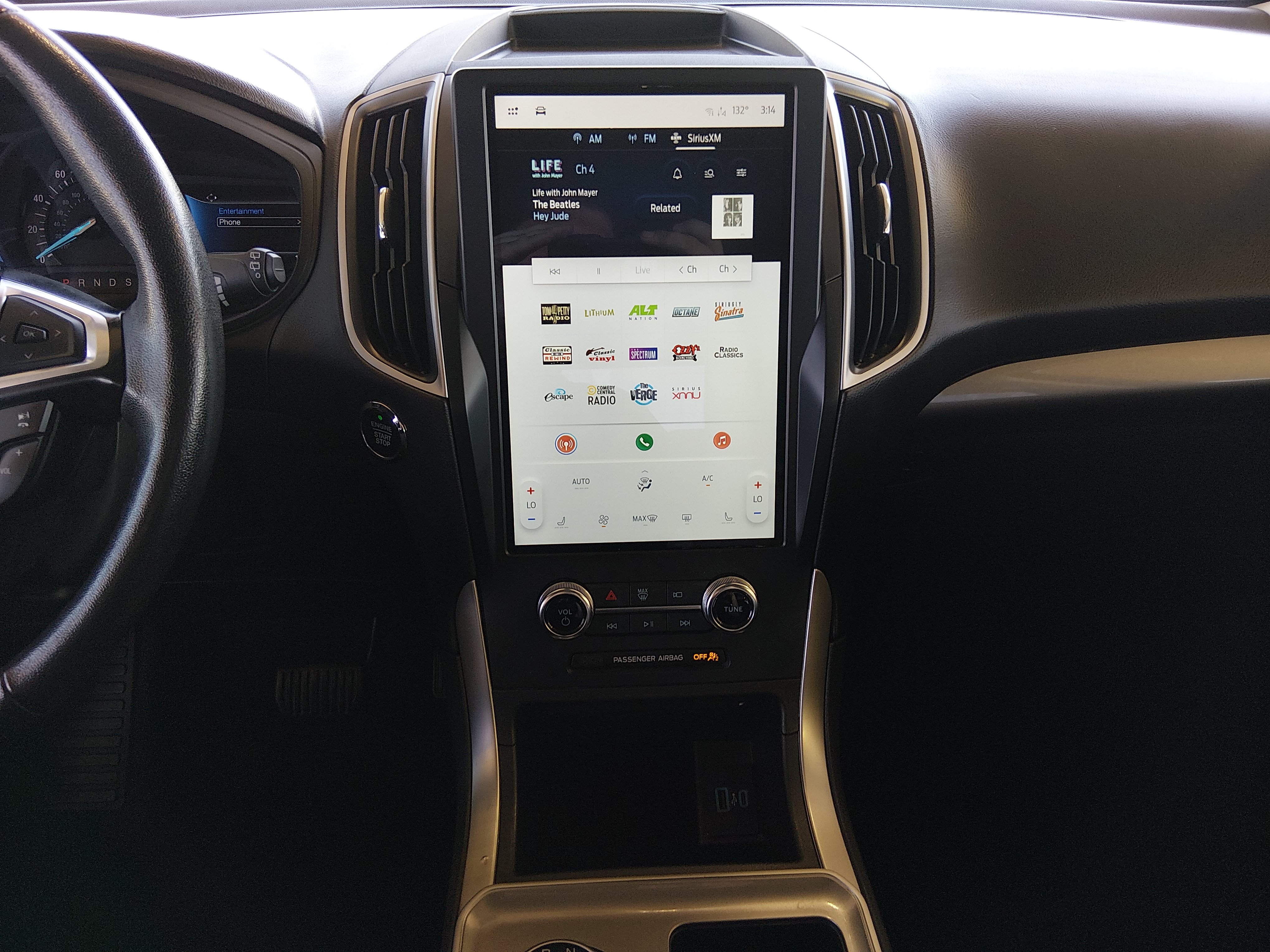 2024 Ford Edge SEL - Photo 20