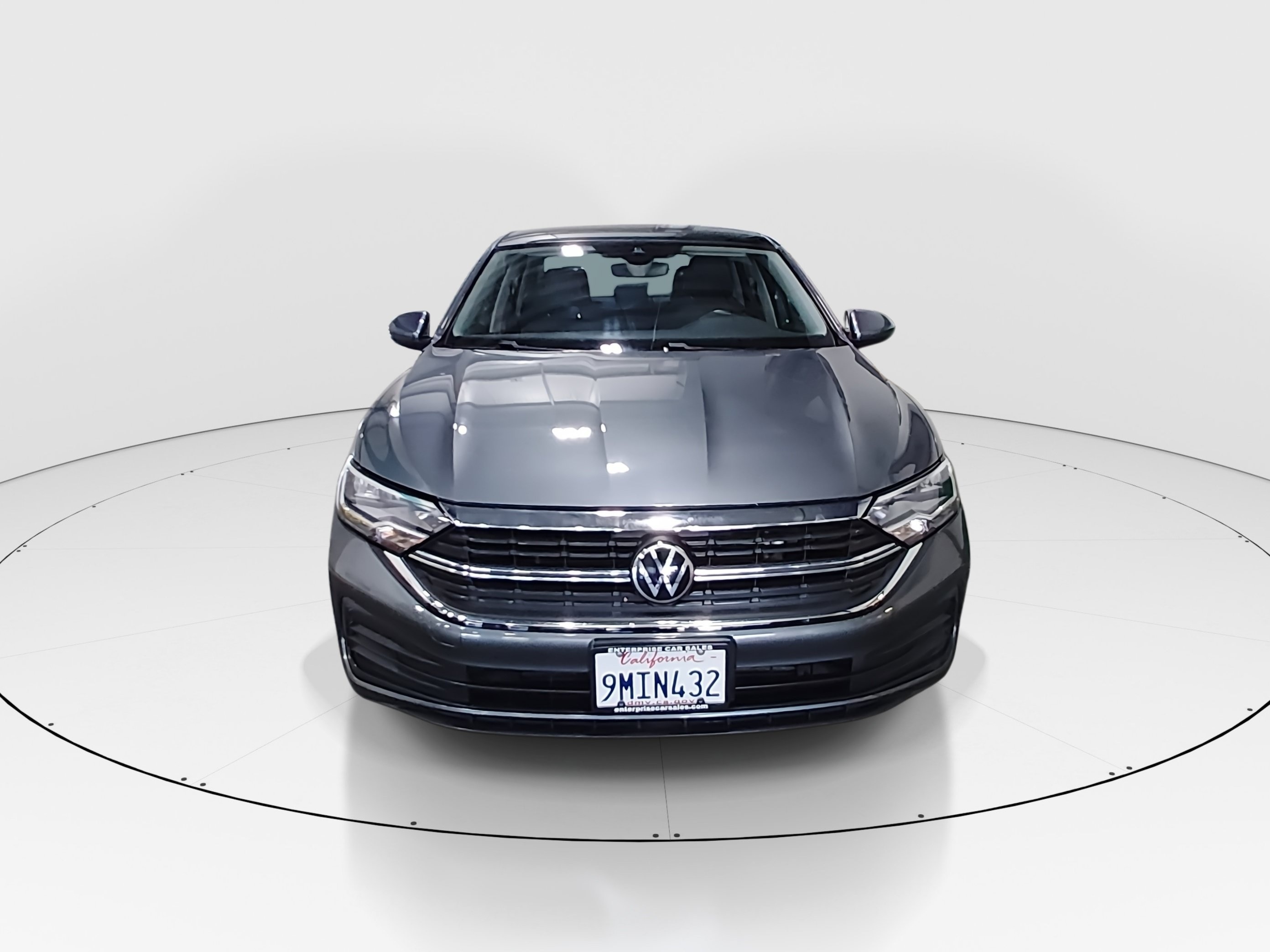 2024 Volkswagen Jetta SE - Photo 2