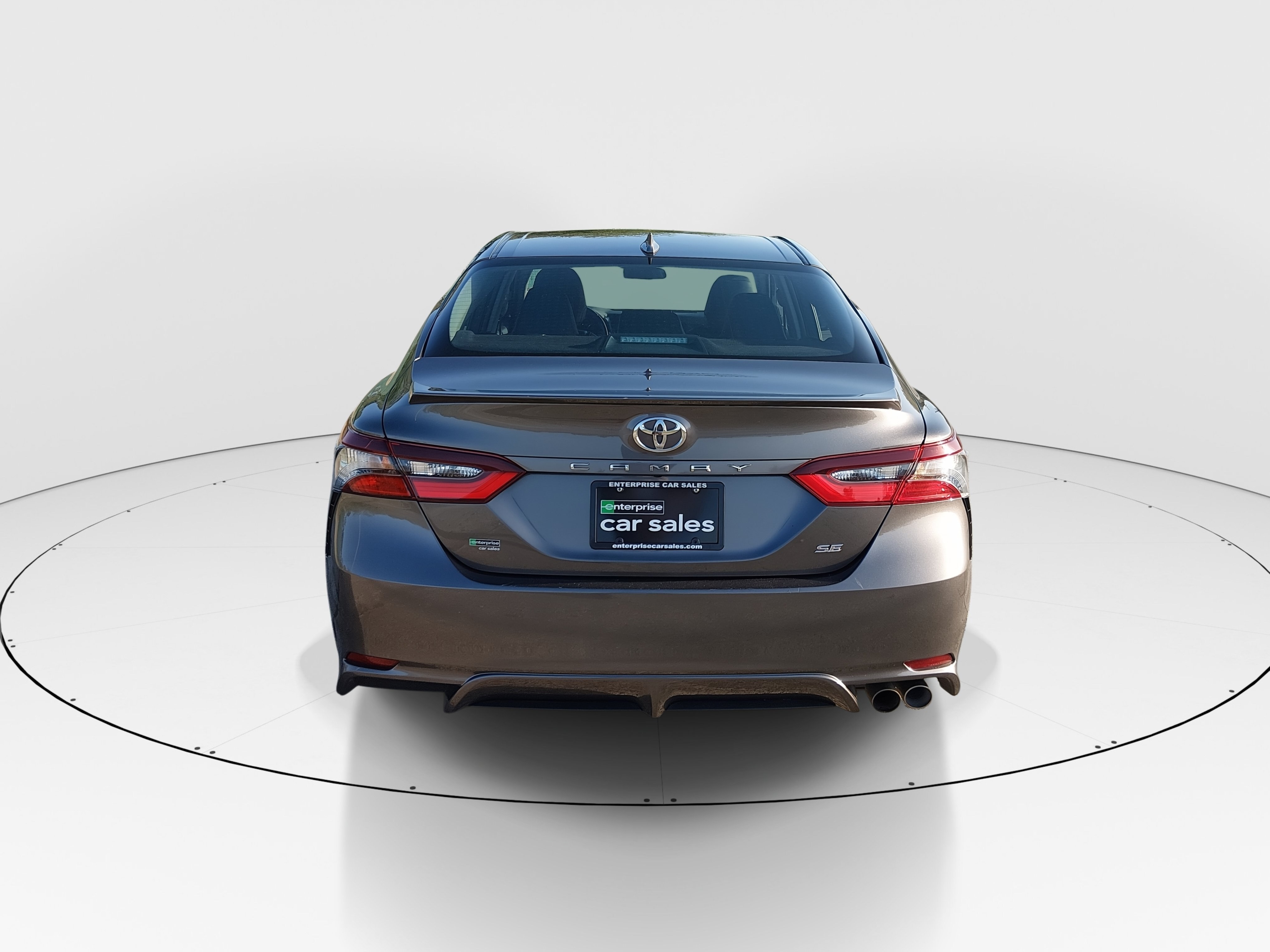 2024 Toyota Camry SE - Photo 6