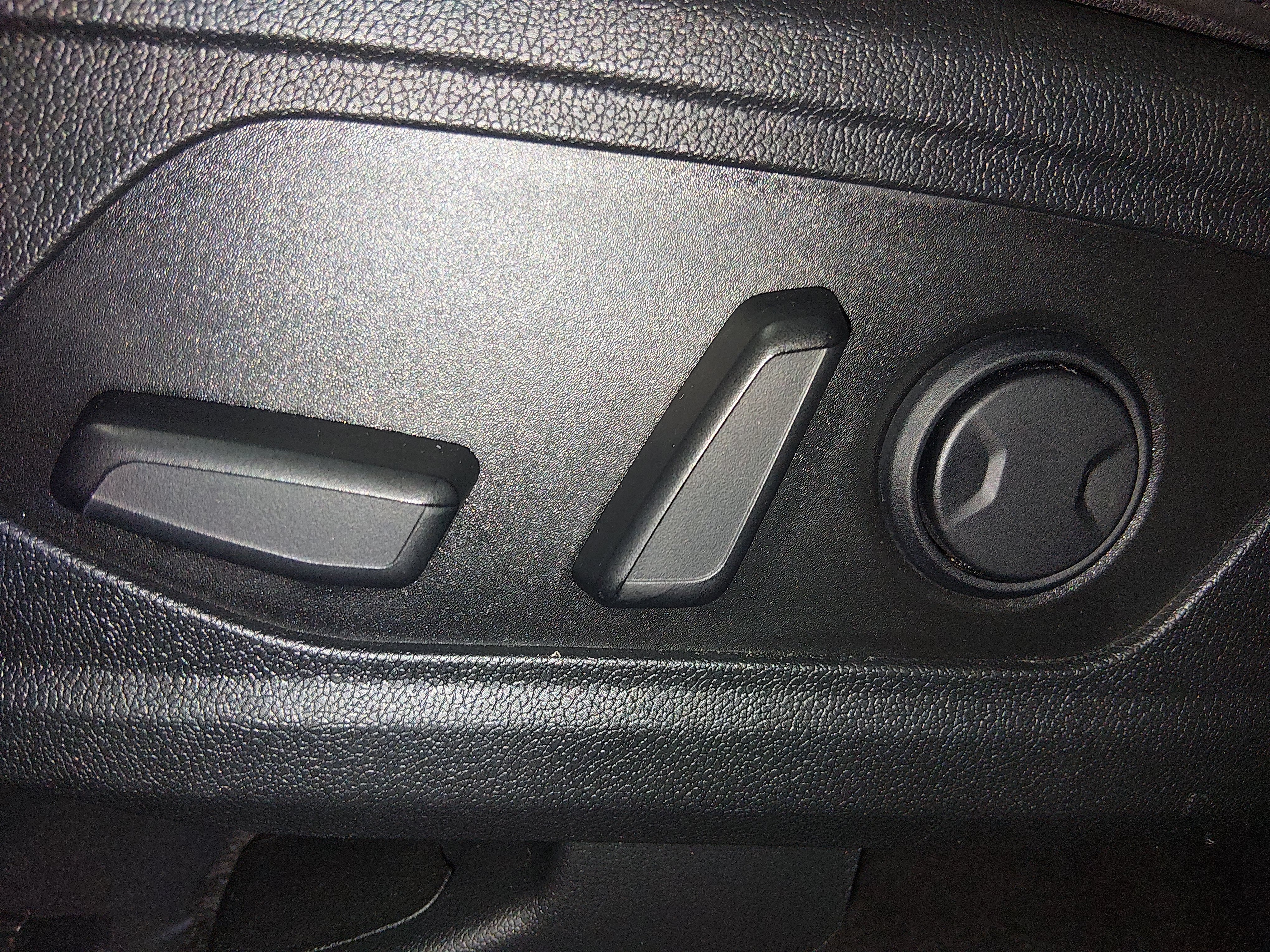 2024 Kia Sorento S - Photo 20