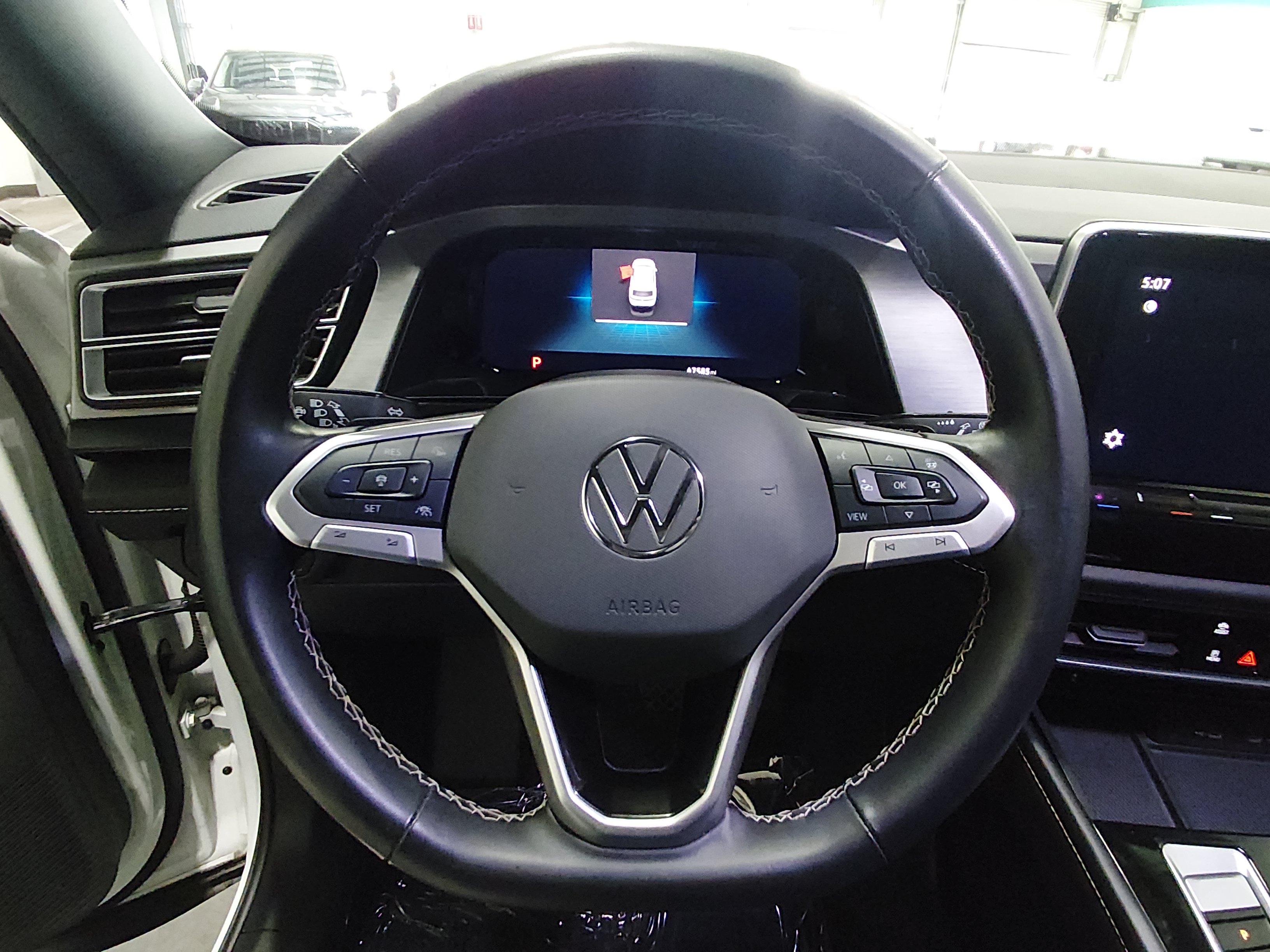 2024 Volkswagen Atlas Cross Sport SE w/Tech - Photo 12