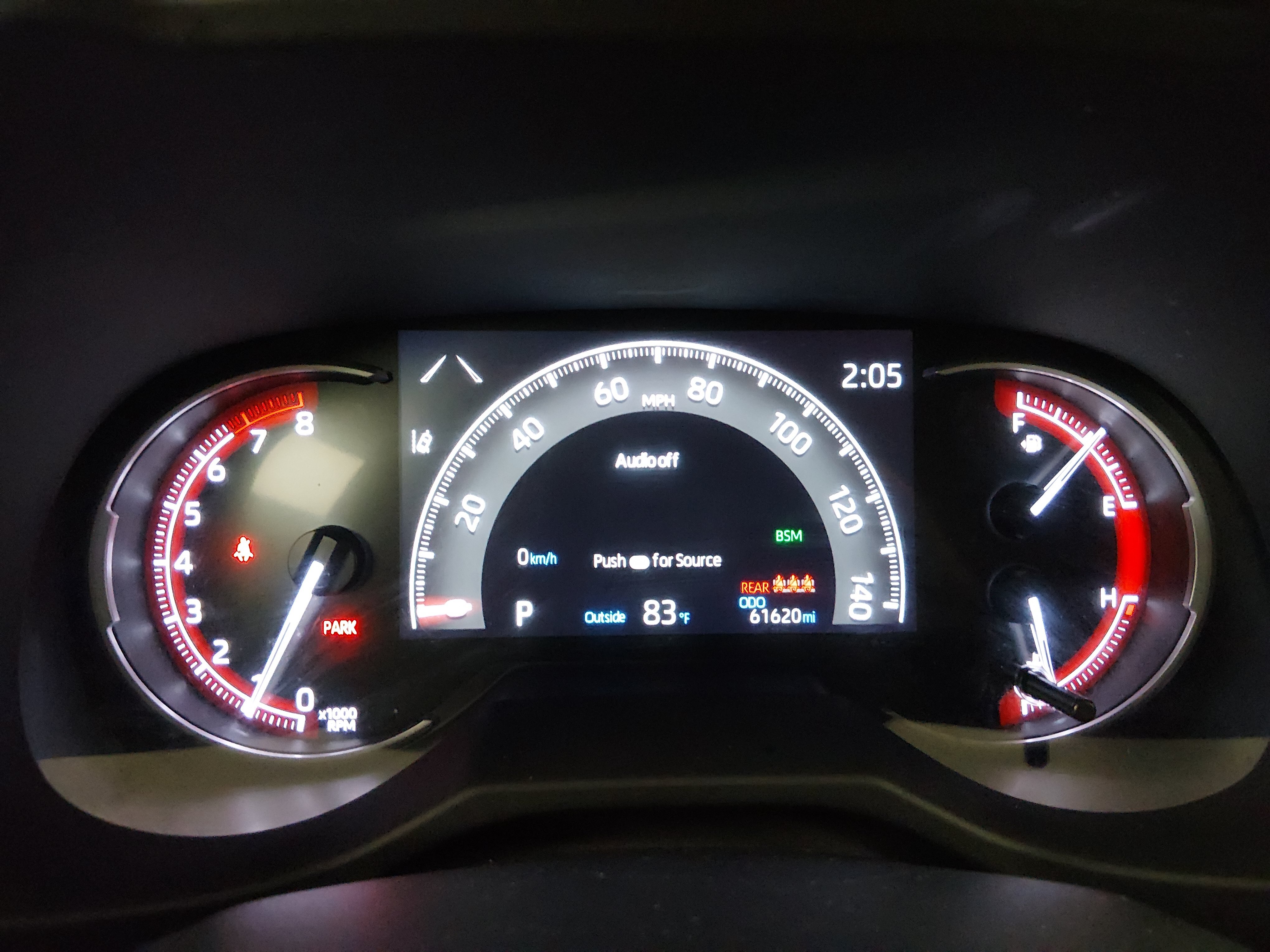 2024 Toyota RAV4 XLE - Photo 14