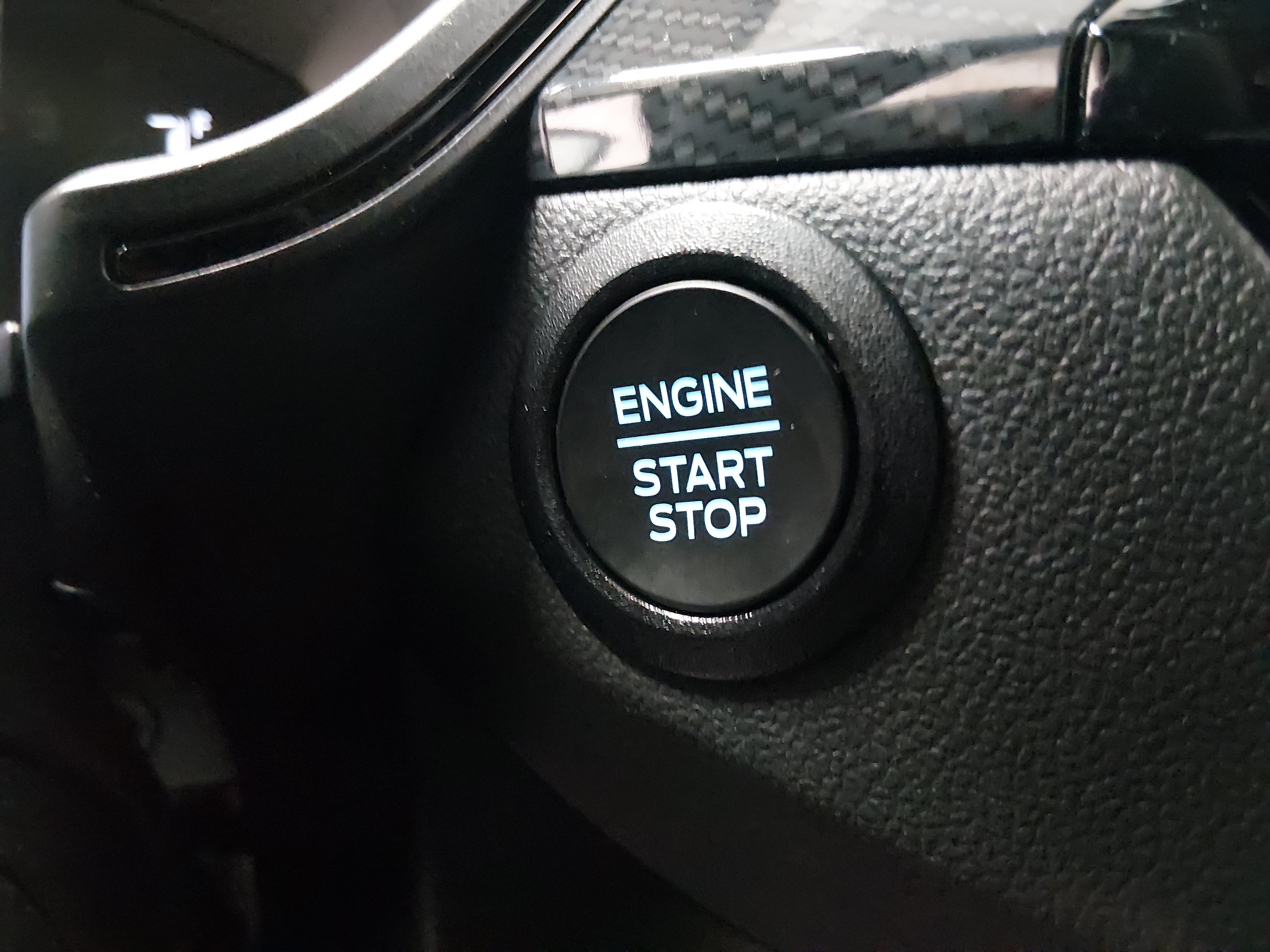 2025 Ford Escape ST-Line Select - Photo 18