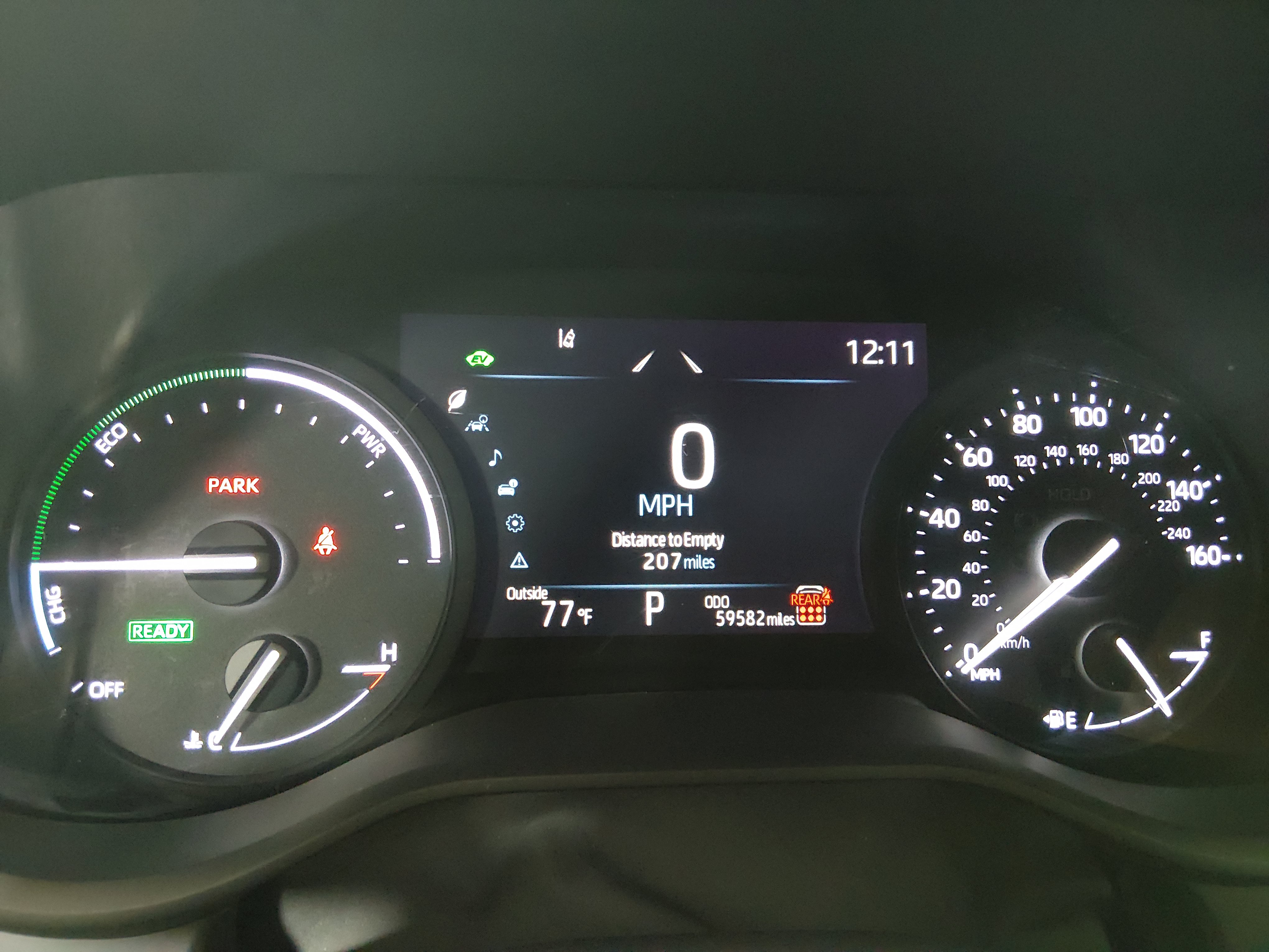 2025 Toyota Sienna XLE - Photo 14