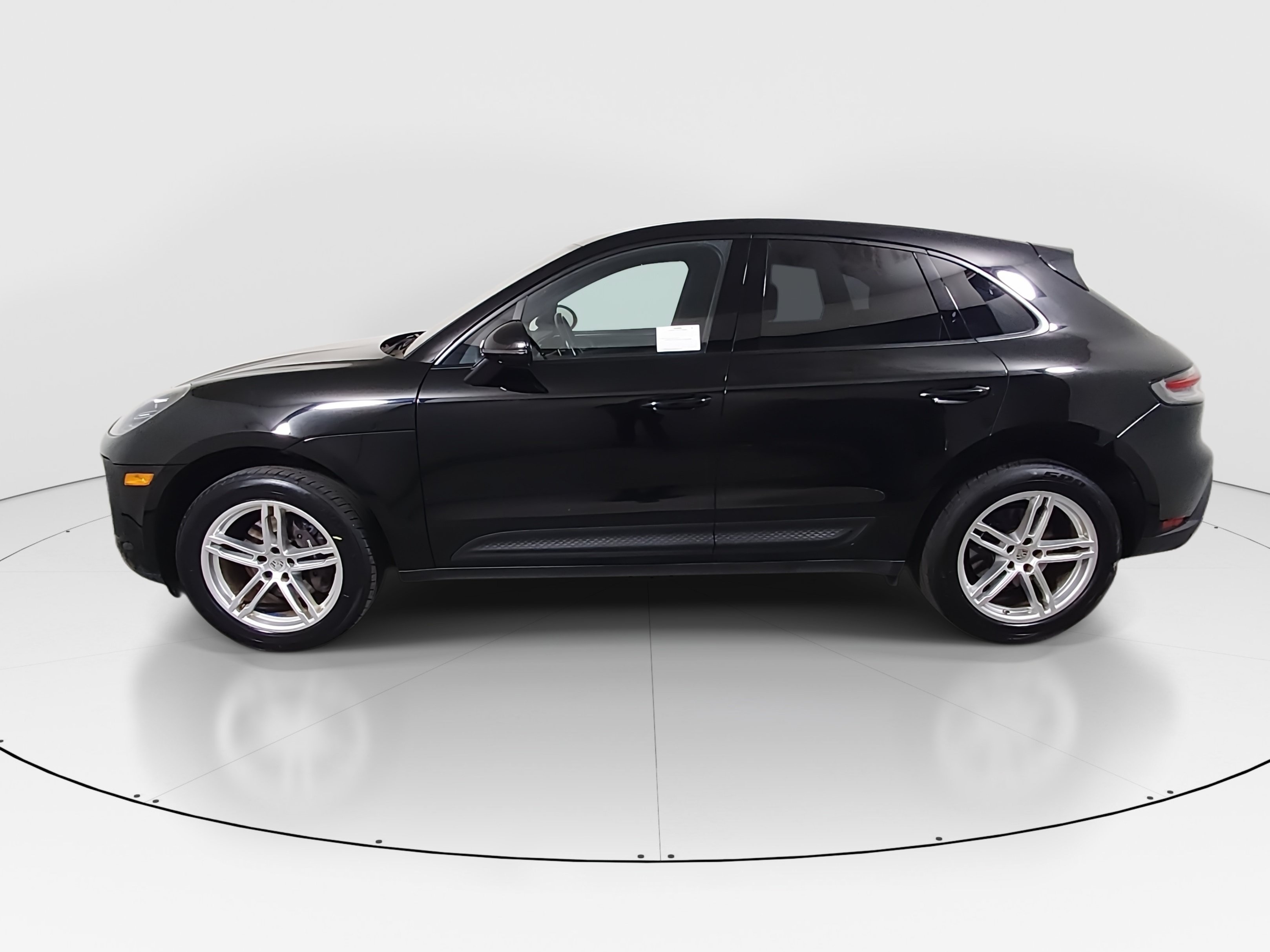 2024 Porsche Macan - Photo 4