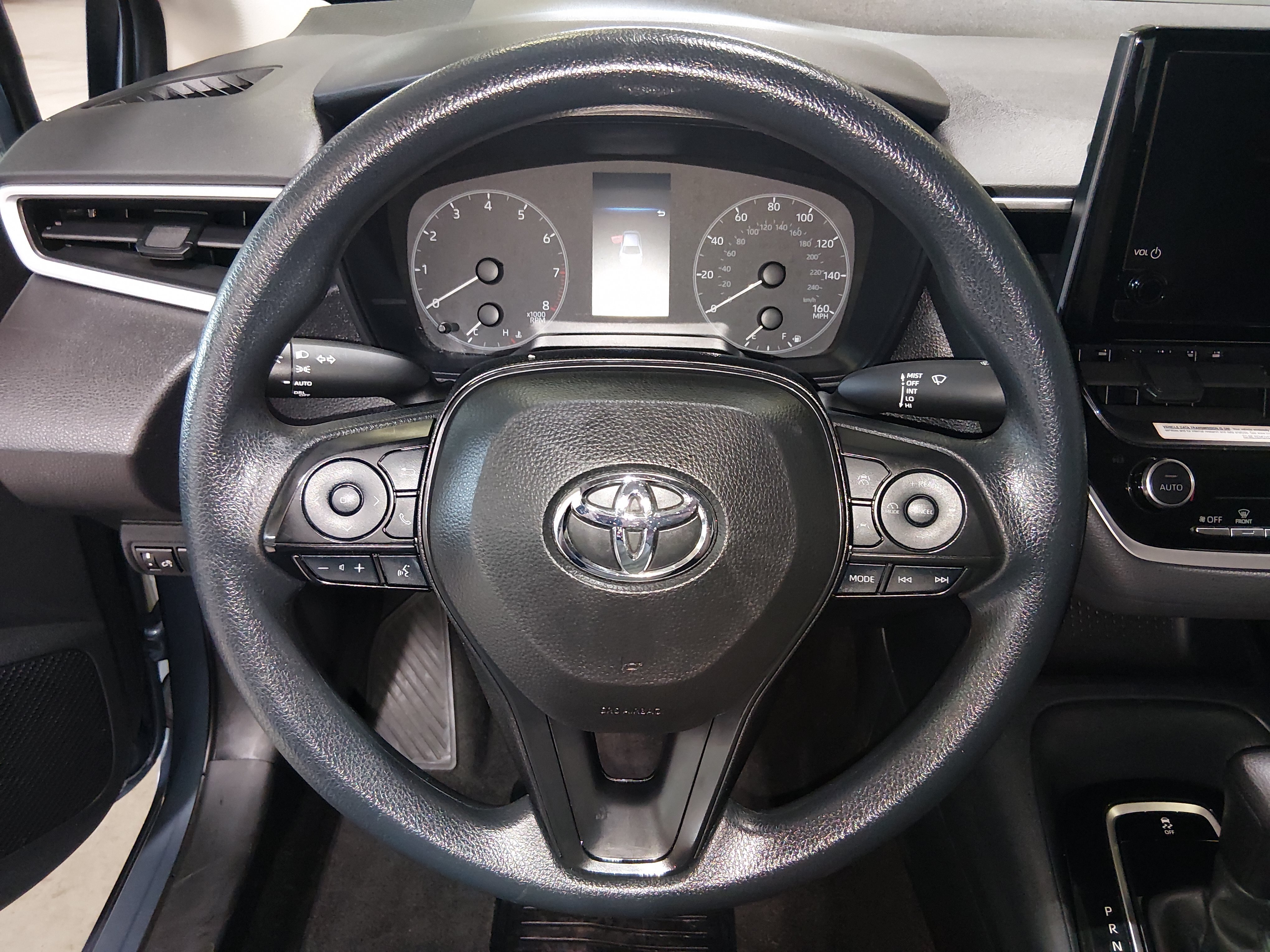 2024 Toyota Corolla LE - Photo 12