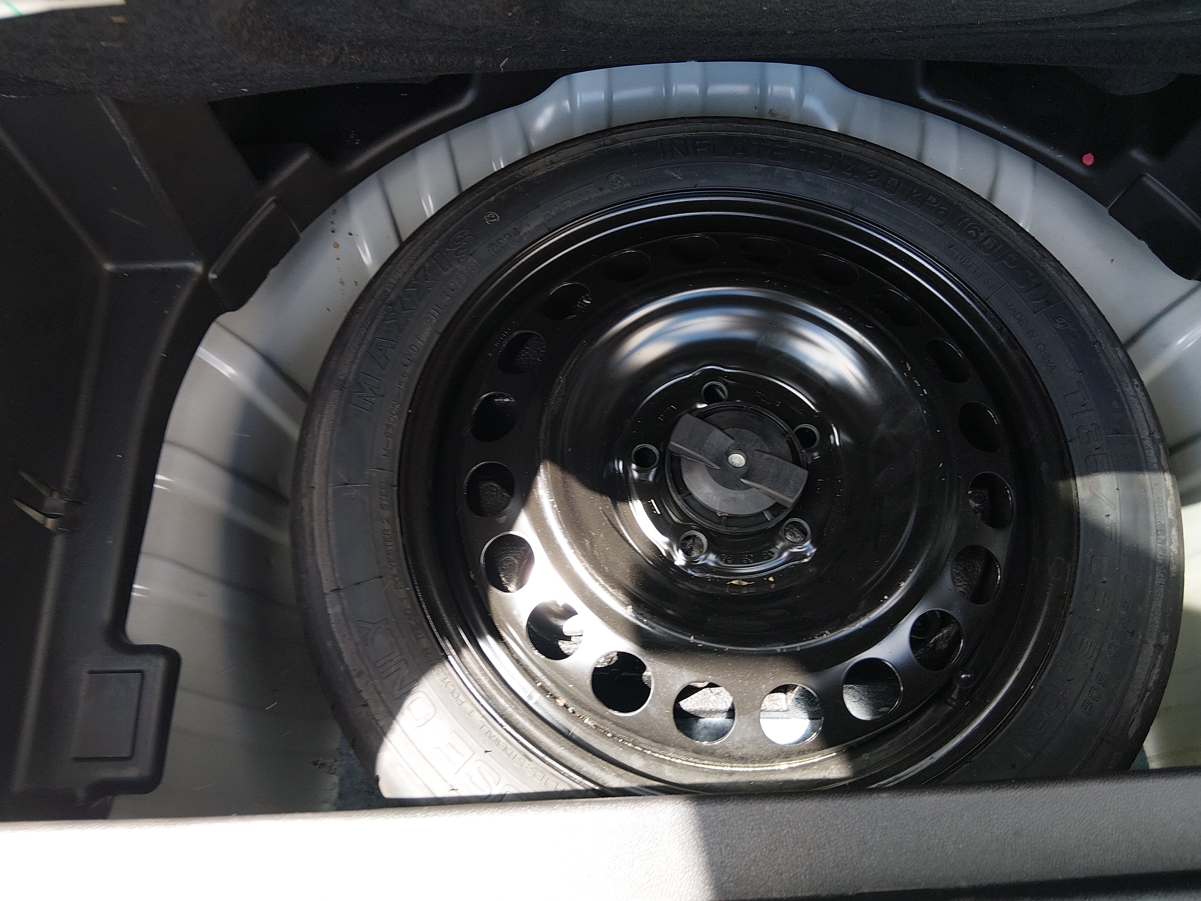 2024 GMC Terrain SLE - Photo 21