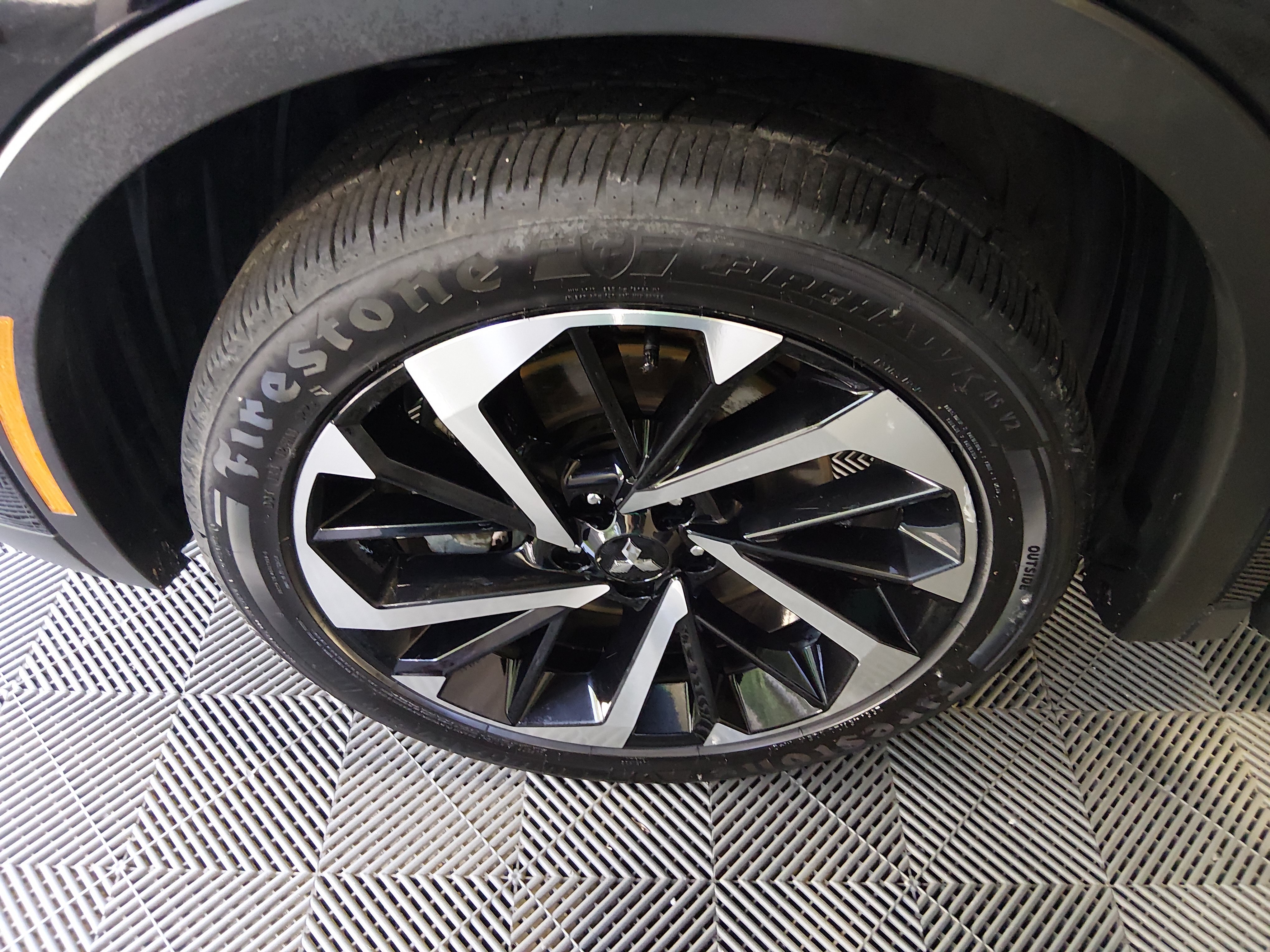 2024 Mitsubishi Outlander SE - Photo 10
