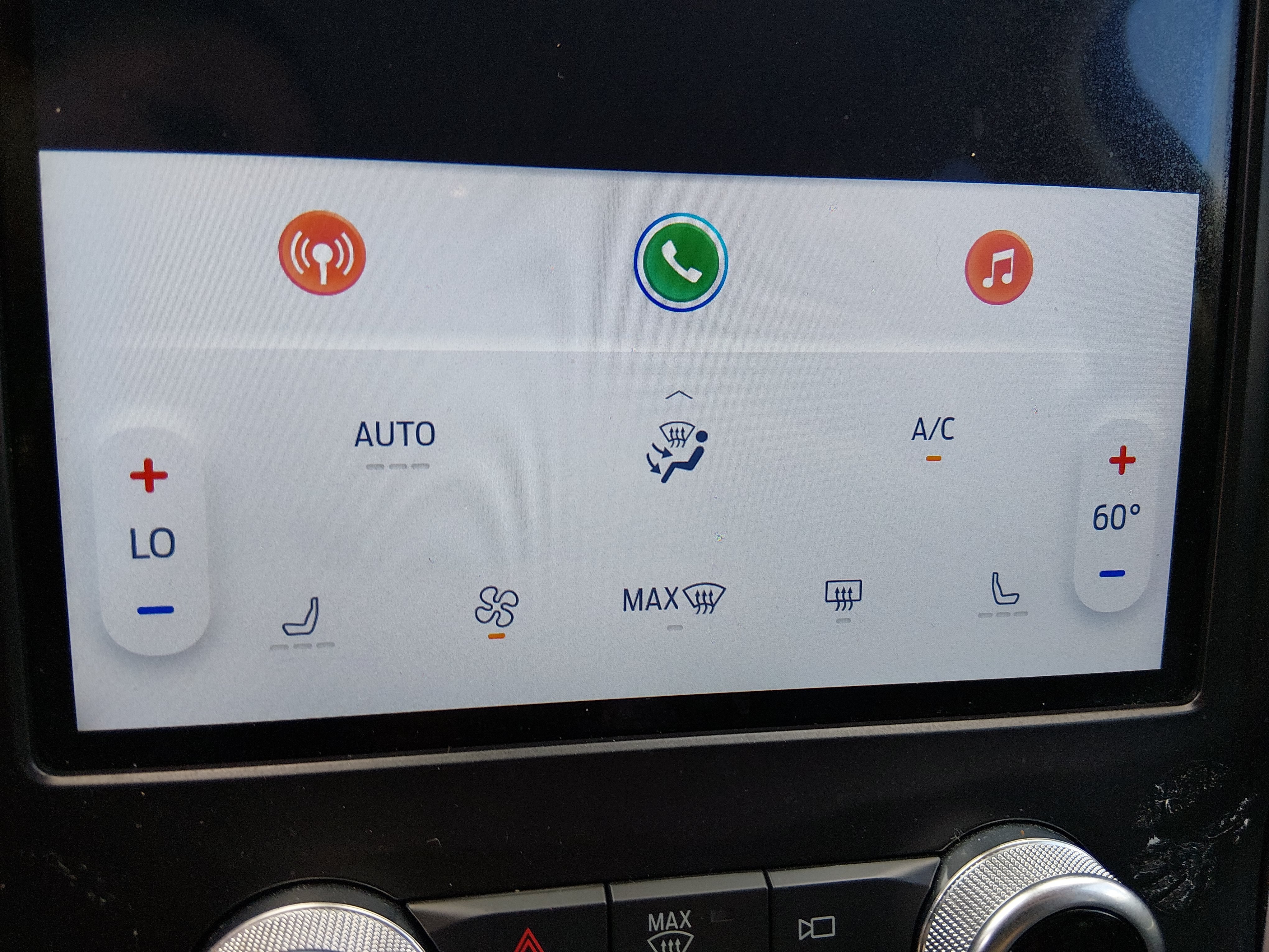 2024 Ford Edge SEL - Photo 17