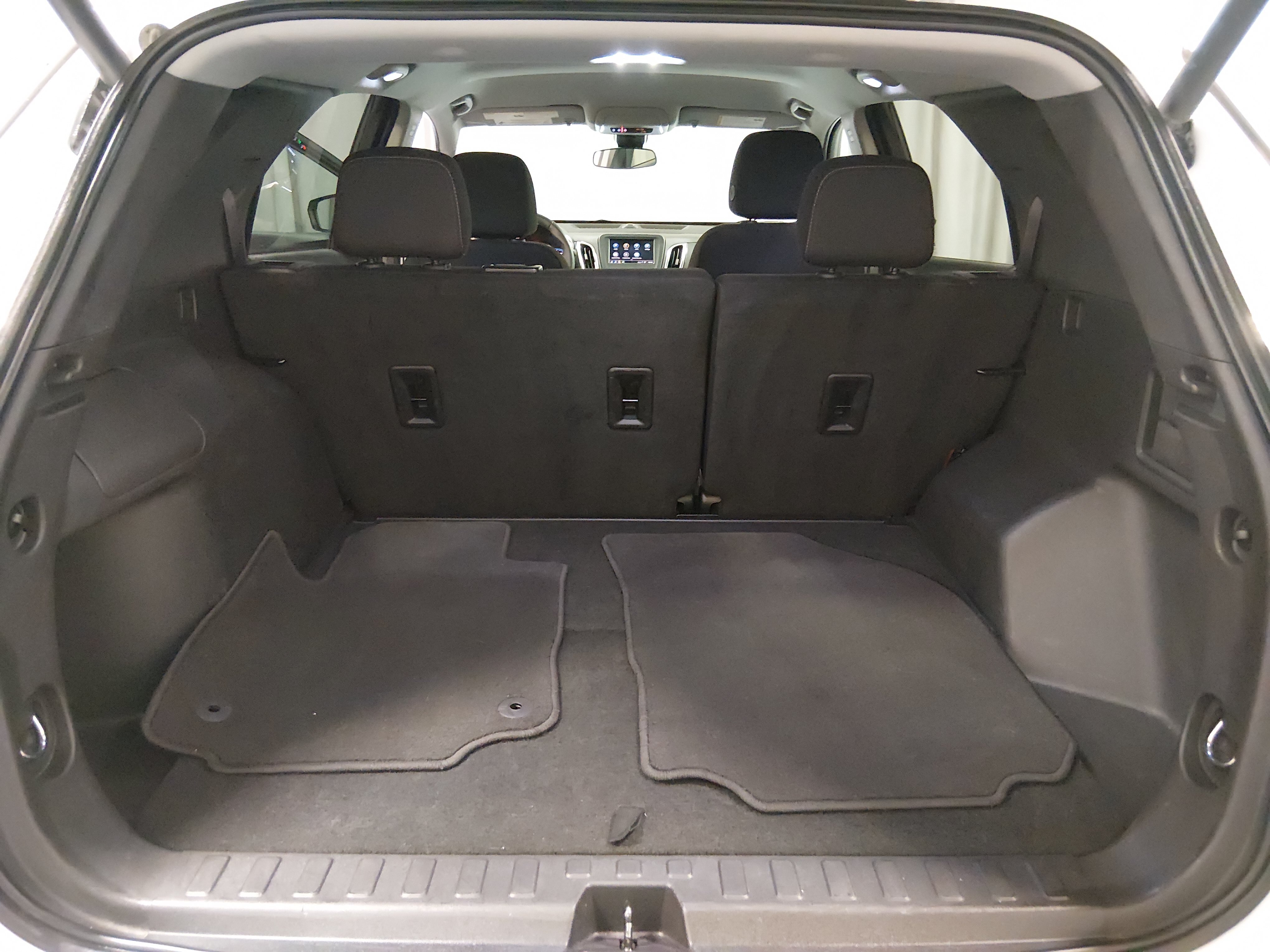2024 Chevrolet Equinox LT - Photo 11