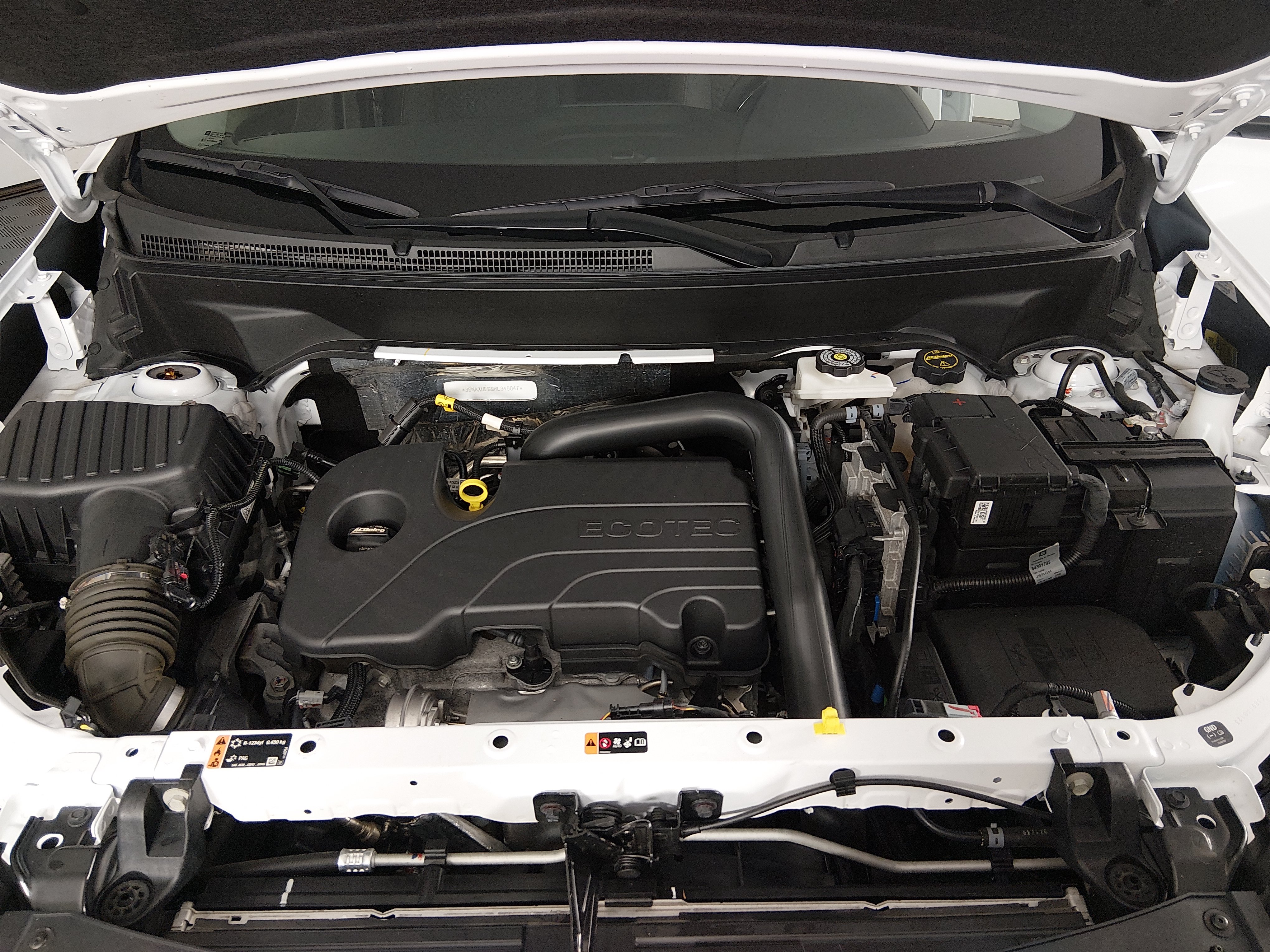 2024 Chevrolet Equinox LT - Photo 9