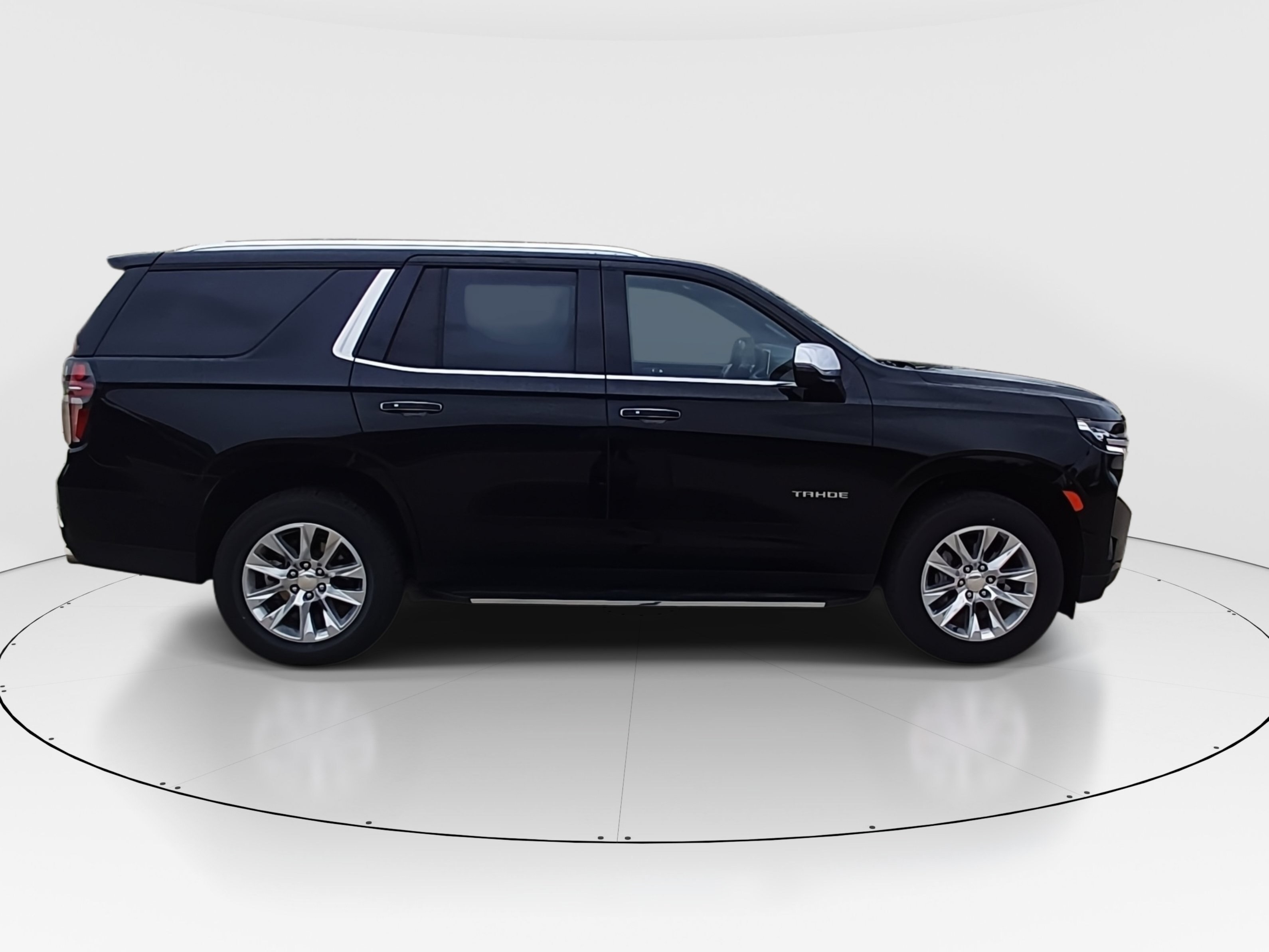 2024 Chevrolet Tahoe Premier - Photo 8