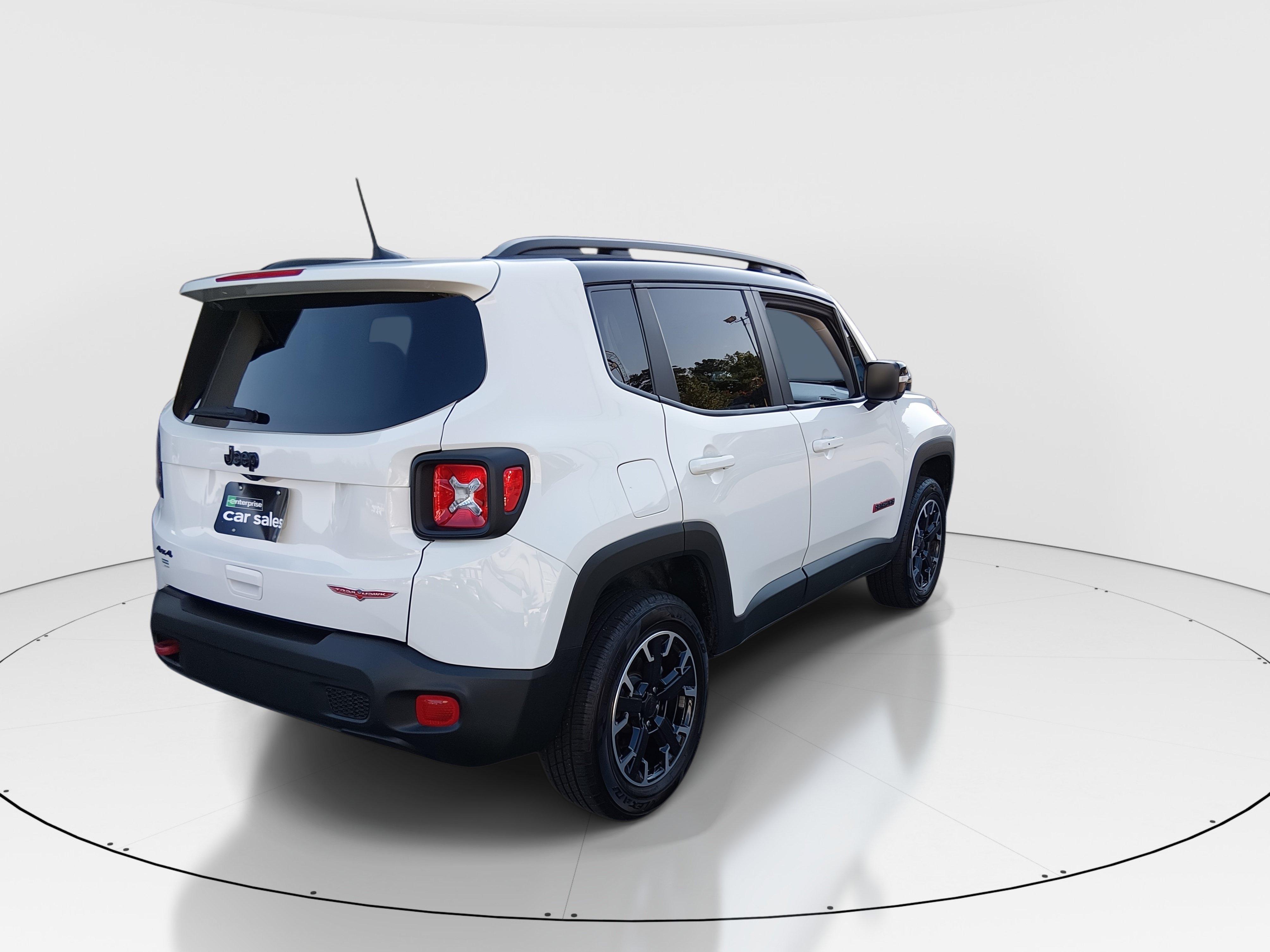 2023 Jeep Renegade Trailhawk - Photo 7