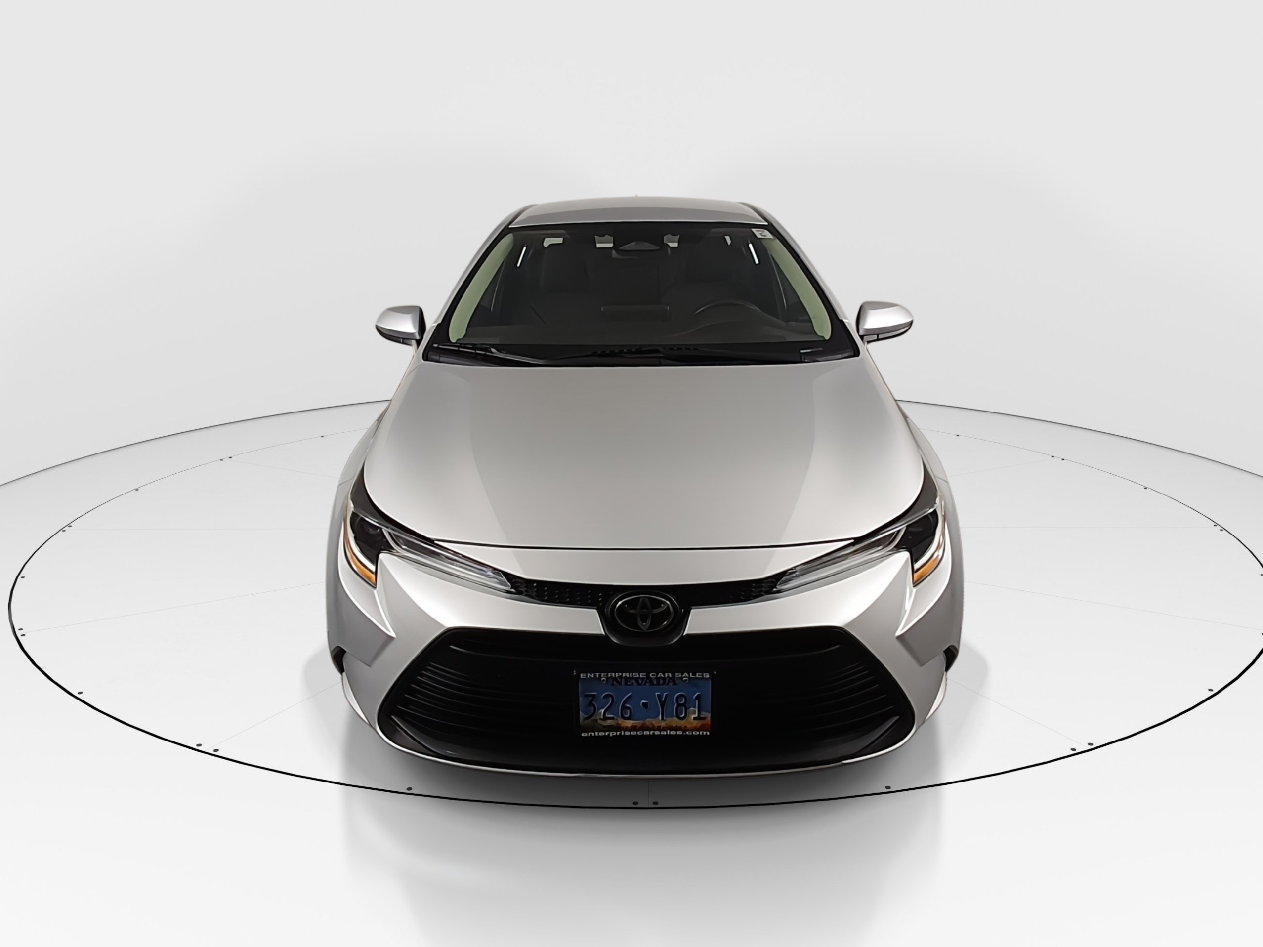 2023 Toyota Corolla LE - Photo 2