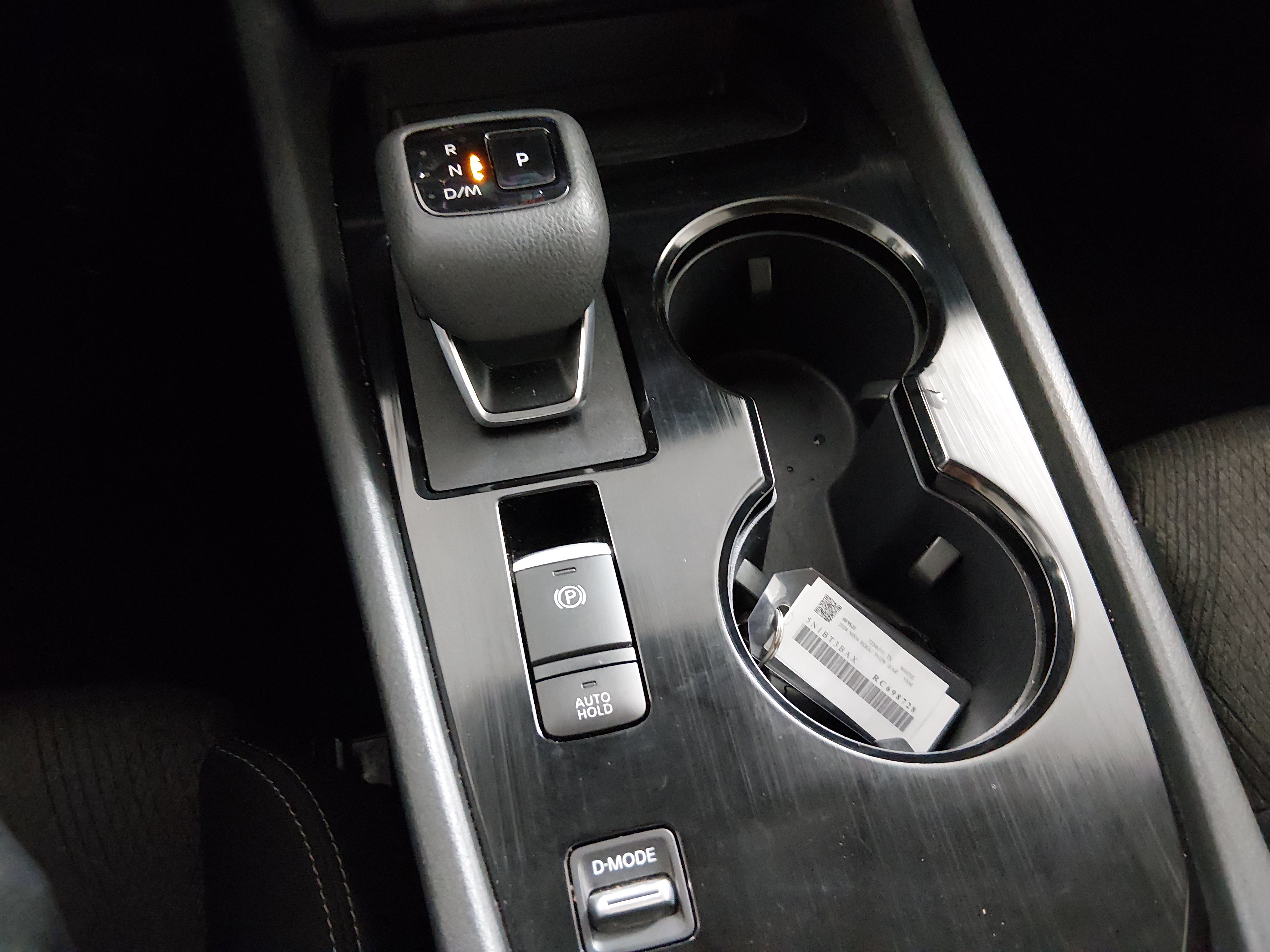 2024 Nissan Rogue SV - Photo 16