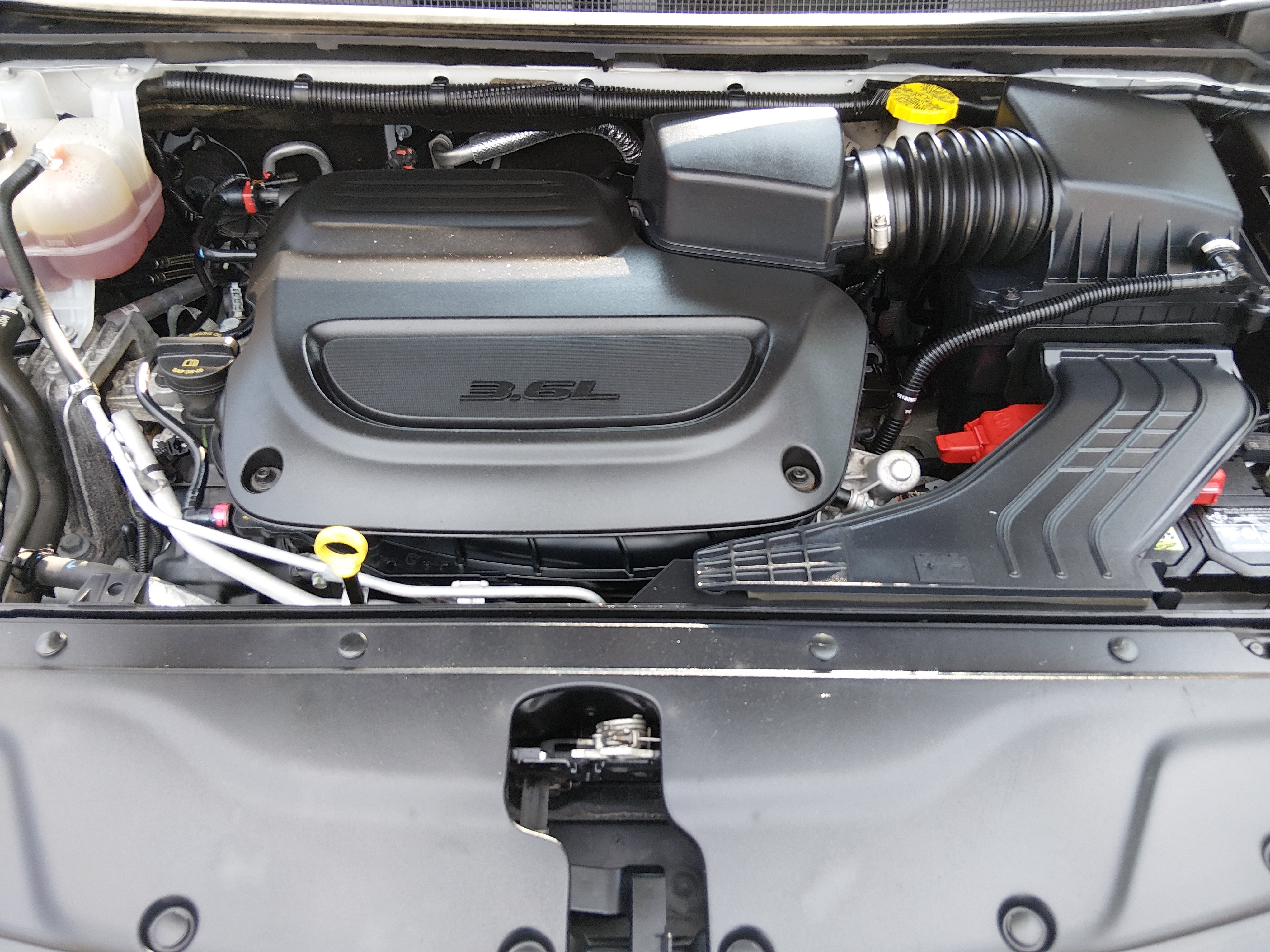 2023 Chrysler Pacifica Touring L - Photo 9