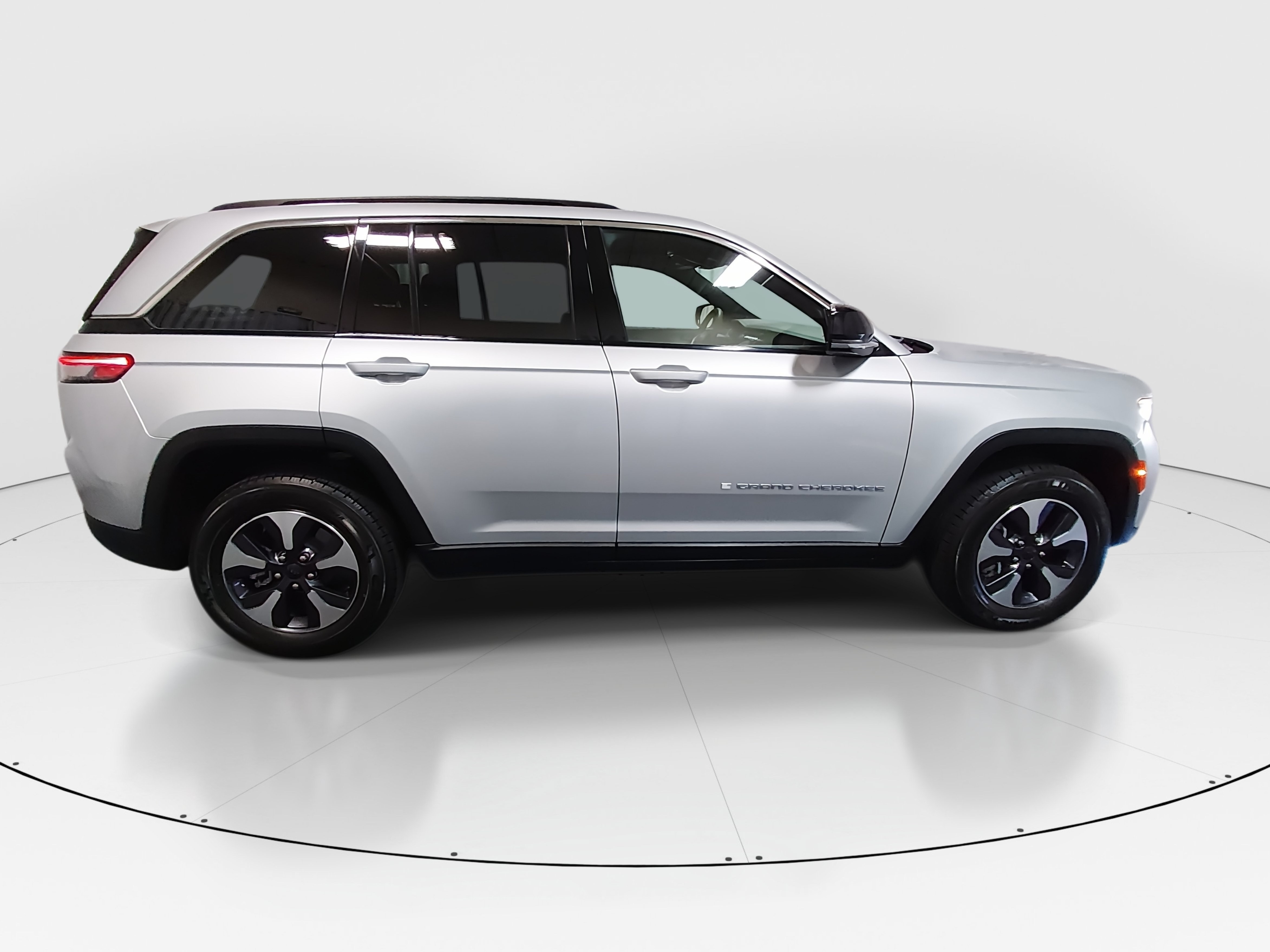 2024 Jeep Grand Cherokee 4xe - Photo 8