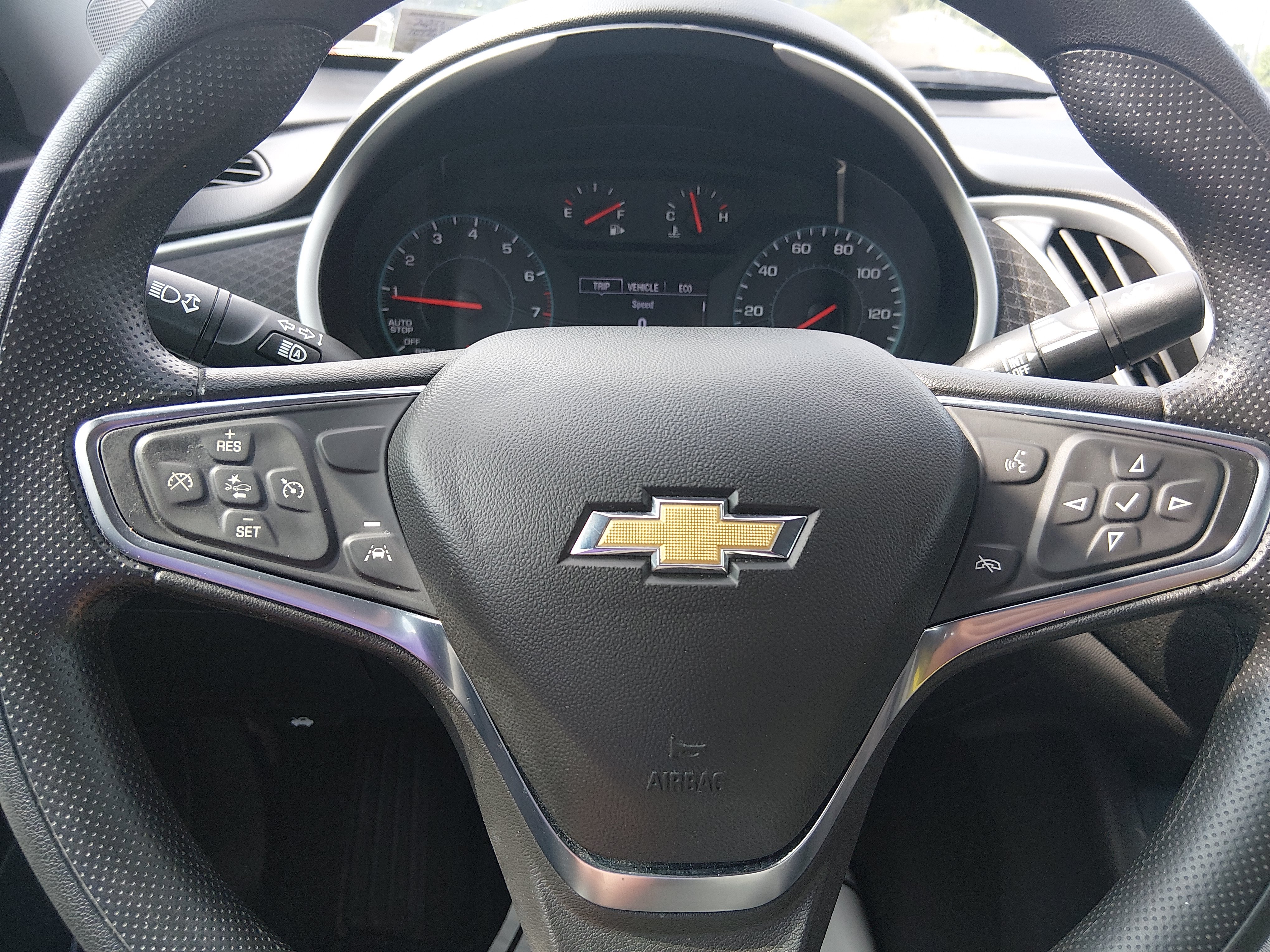 2024 Chevrolet Malibu 1LT - Photo 12