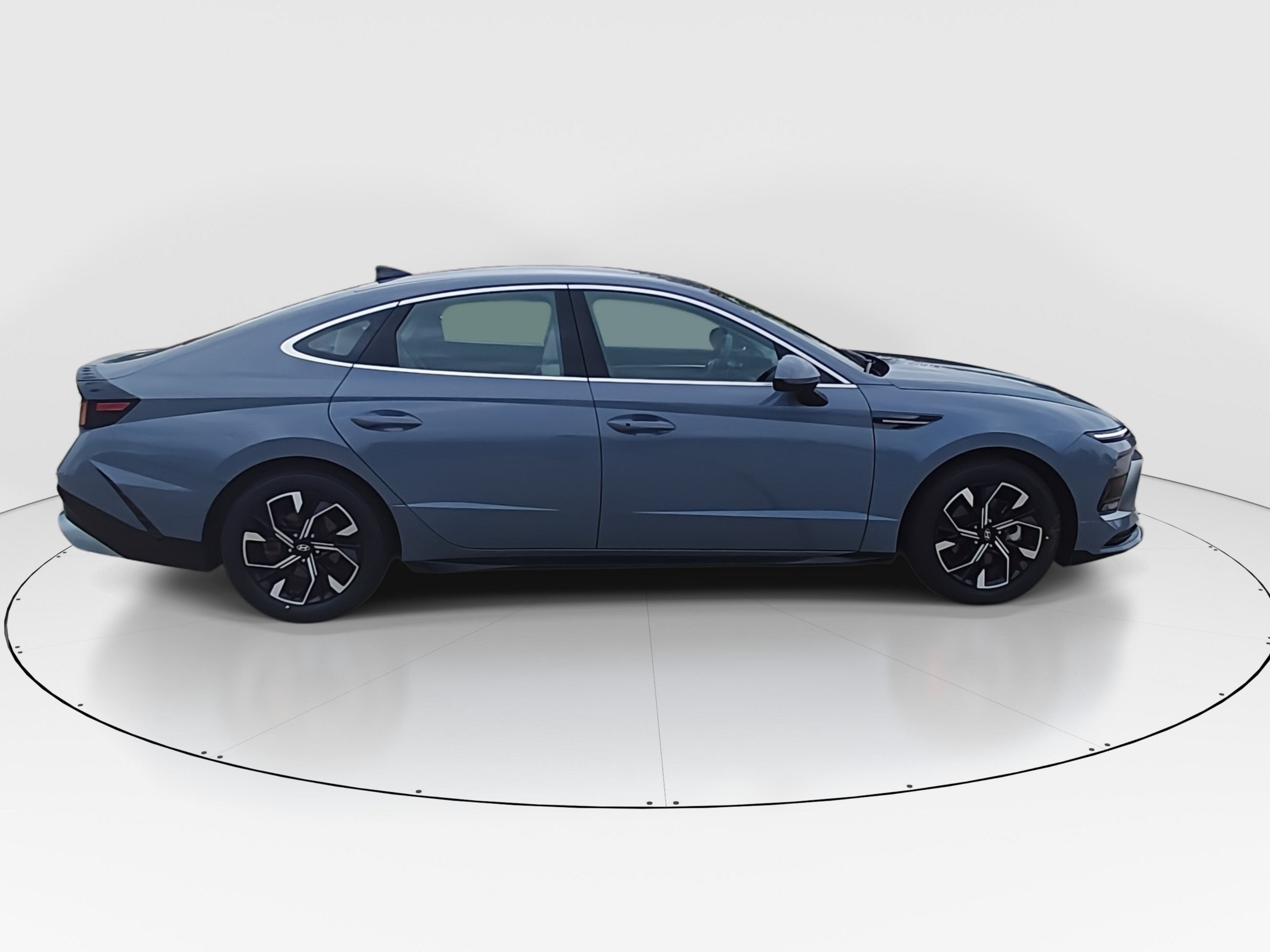 2025 Hyundai Sonata SEL - Photo 8