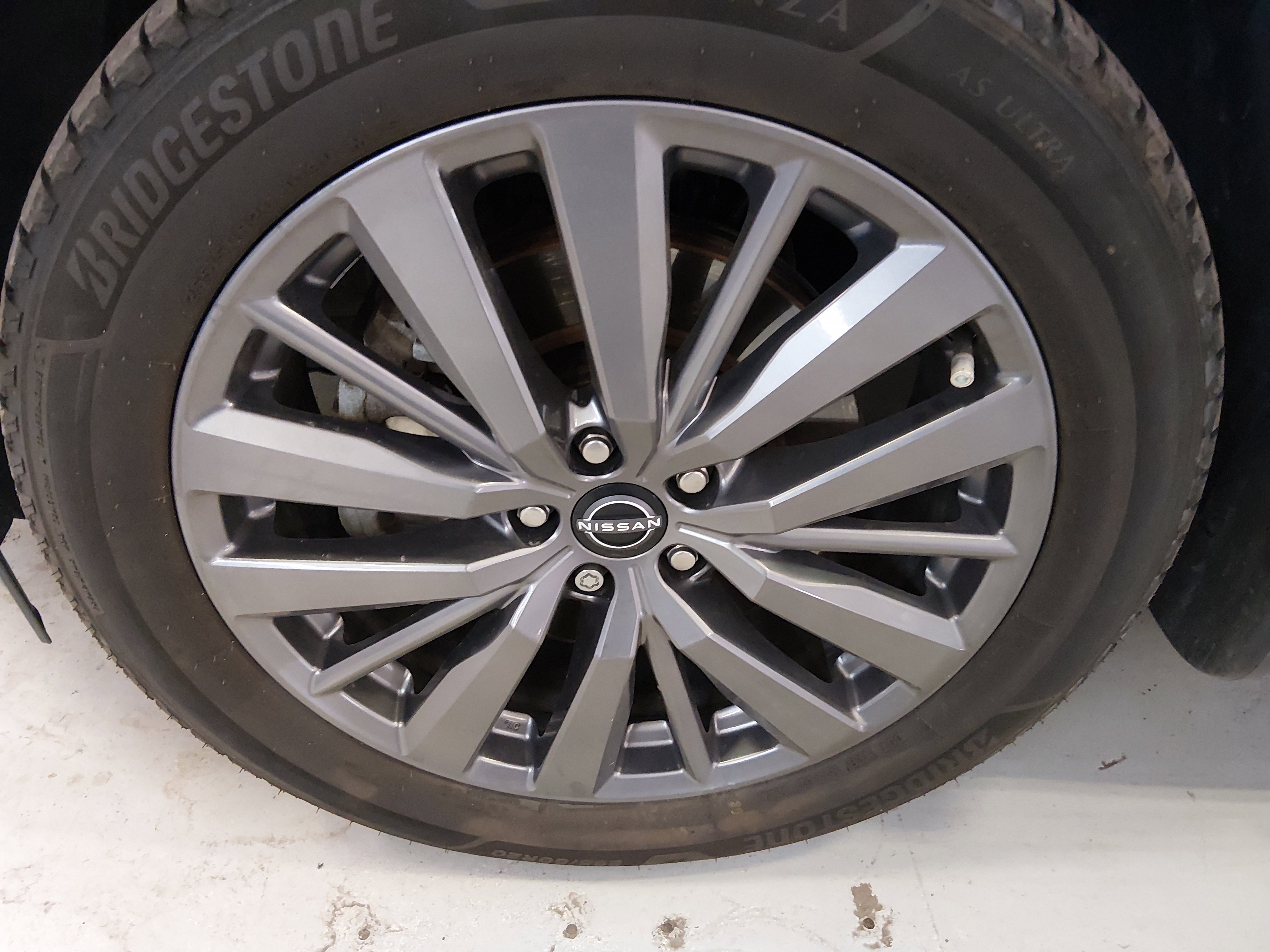 2024 Nissan Pathfinder SL - Photo 15
