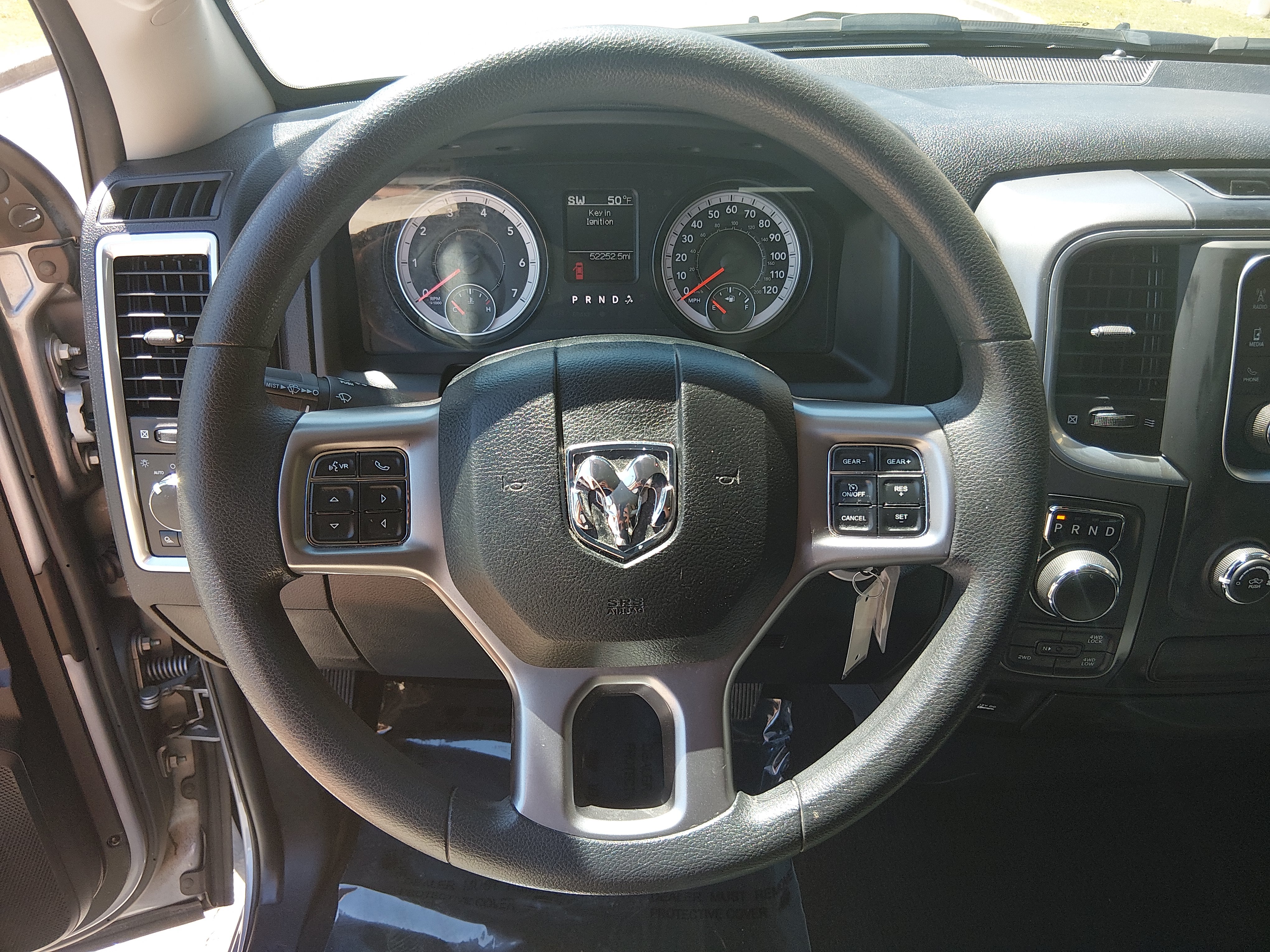2024 RAM Ram 1500 Classic SLT - Photo 12