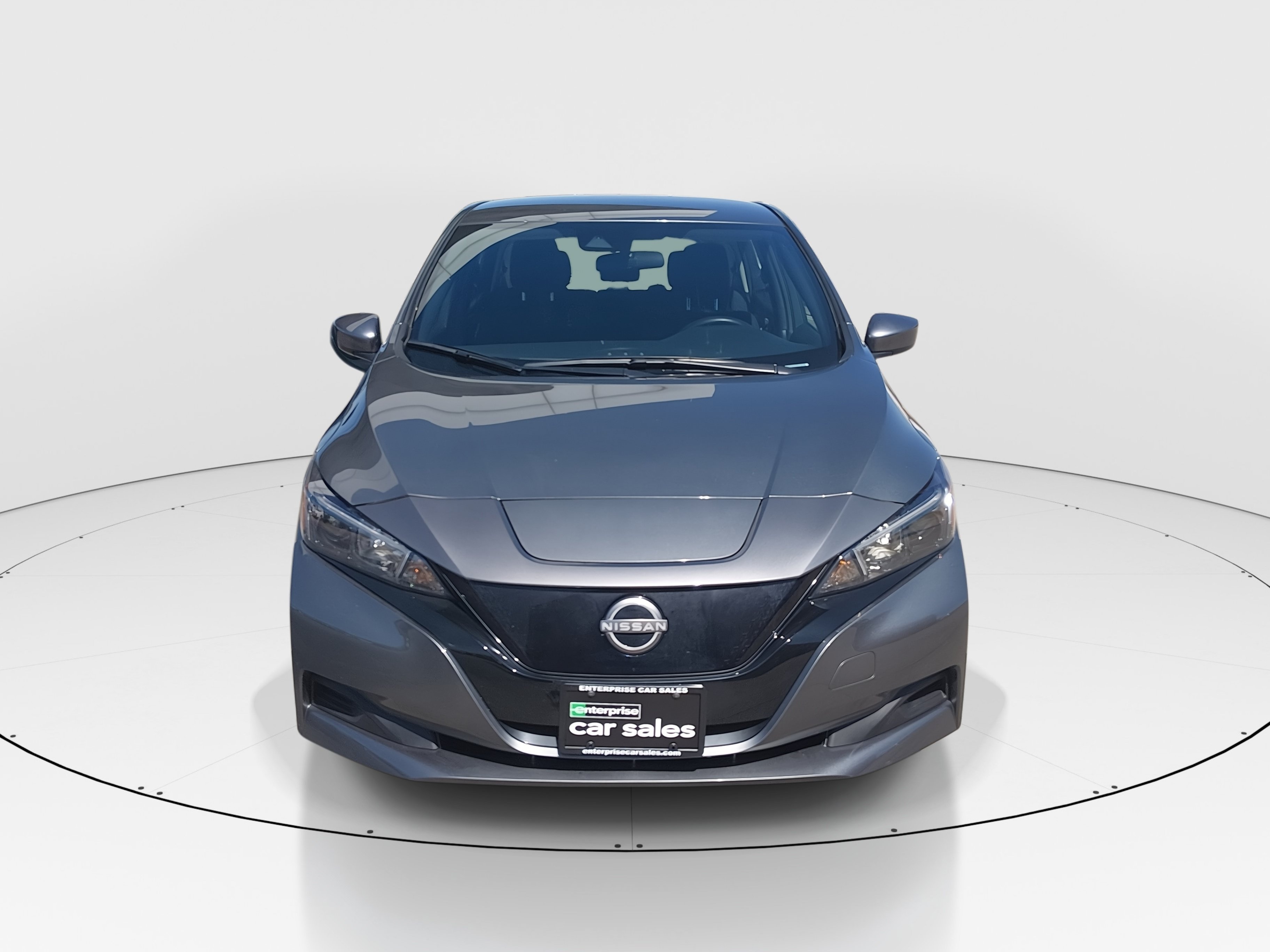 2025 Nissan Leaf 2