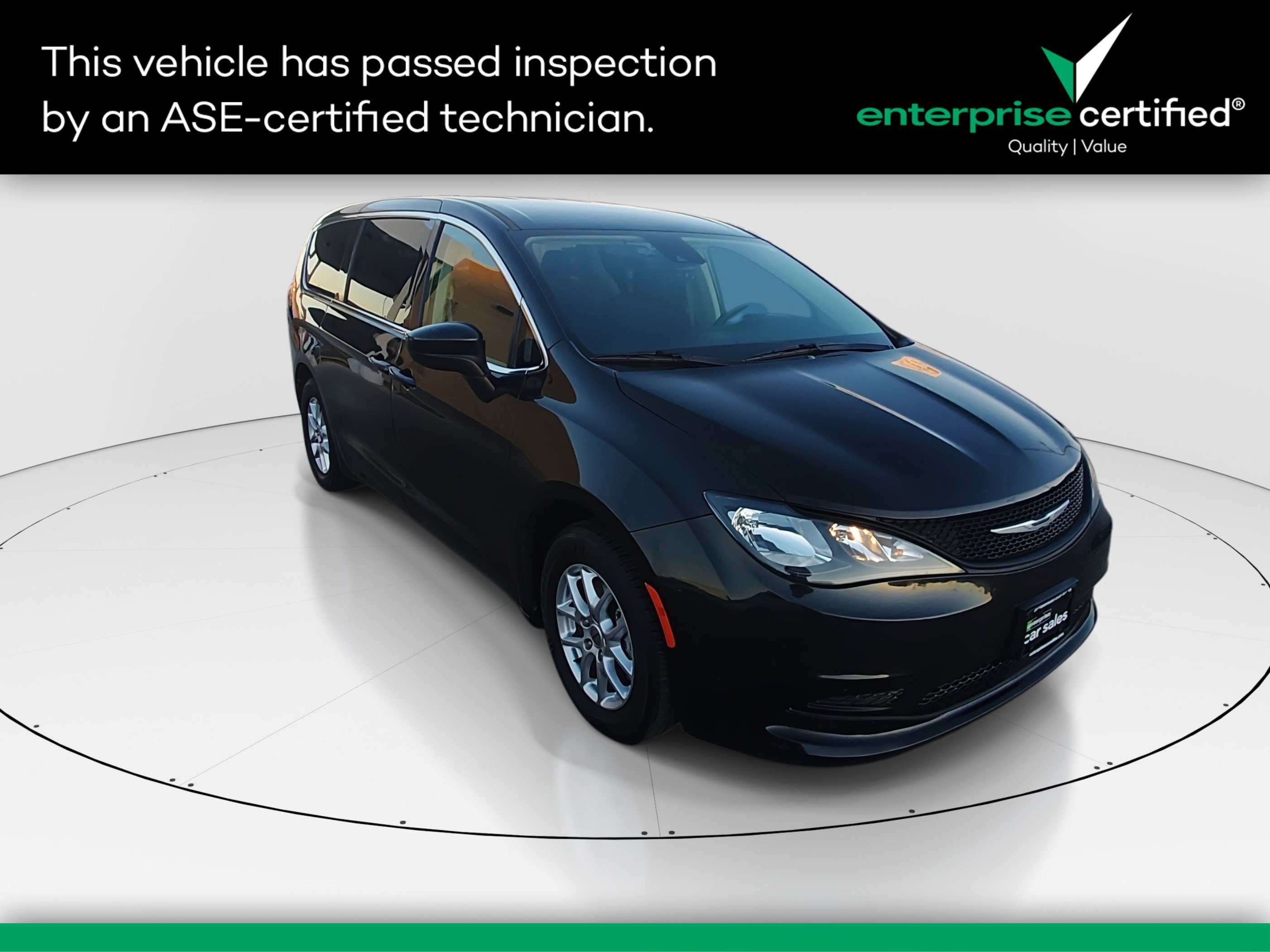 2023 Chrysler Voyager