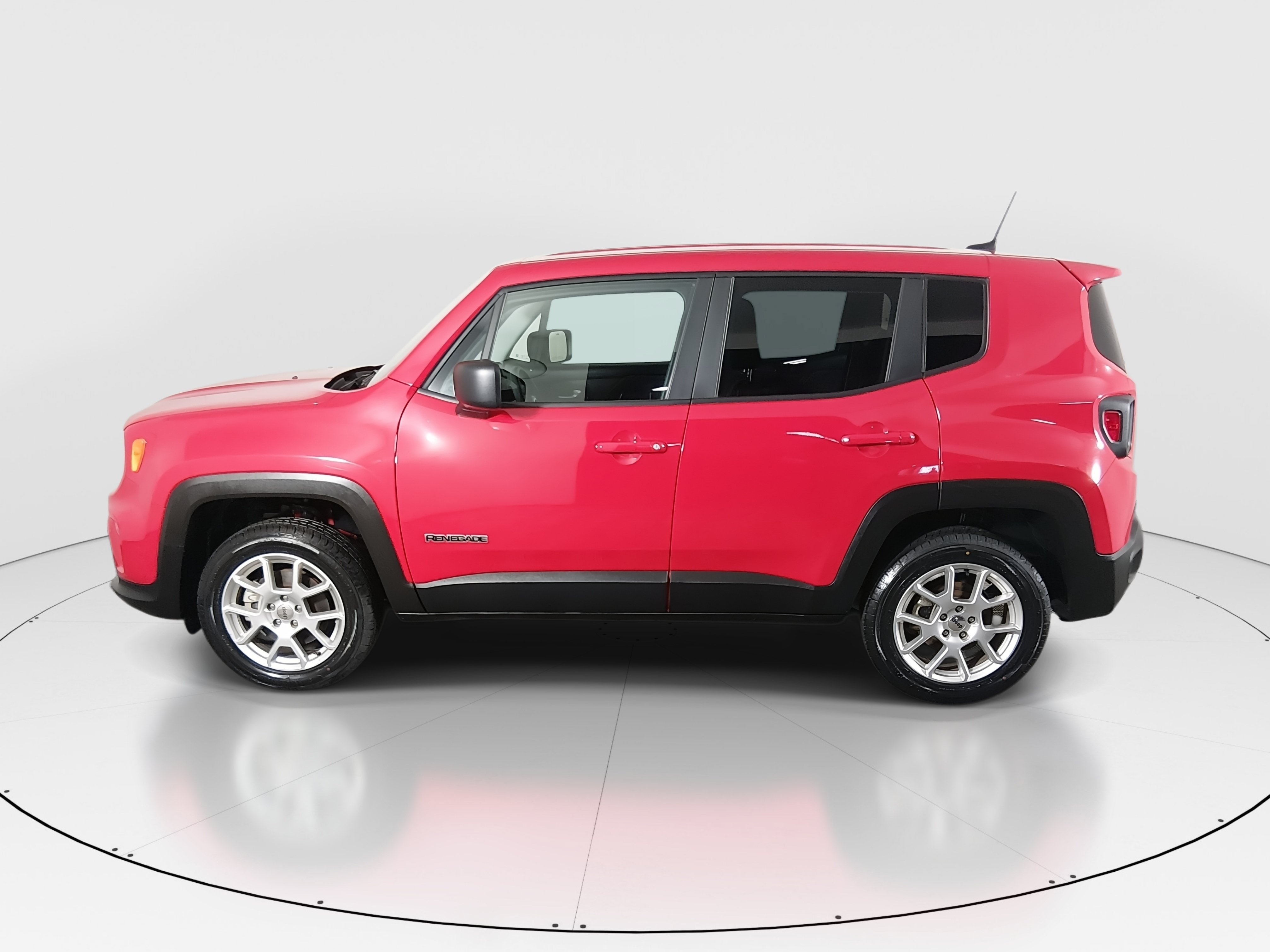 2023 Jeep Renegade Latitude - Photo 4
