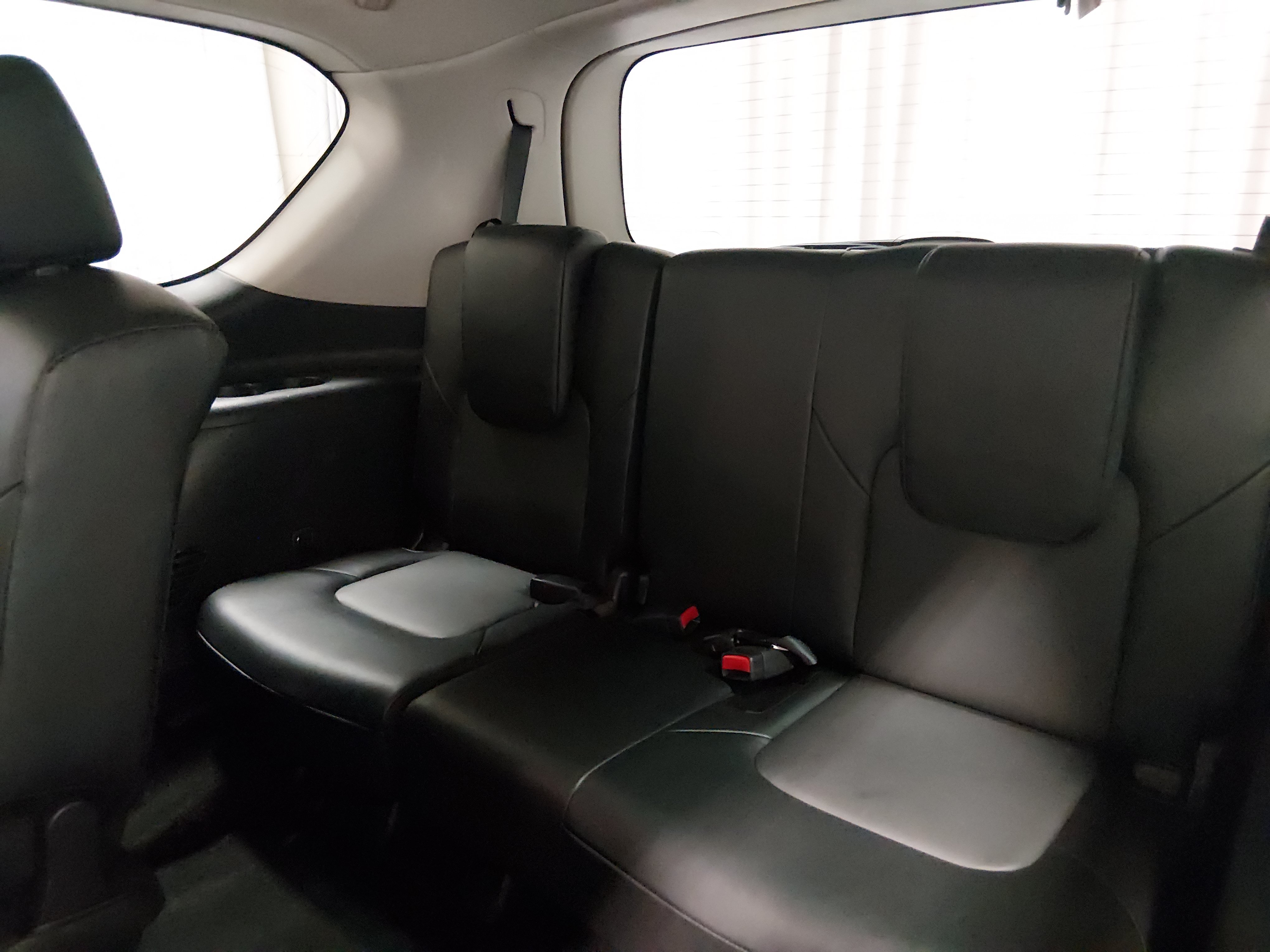 2024 Nissan Armada SV - Photo 19