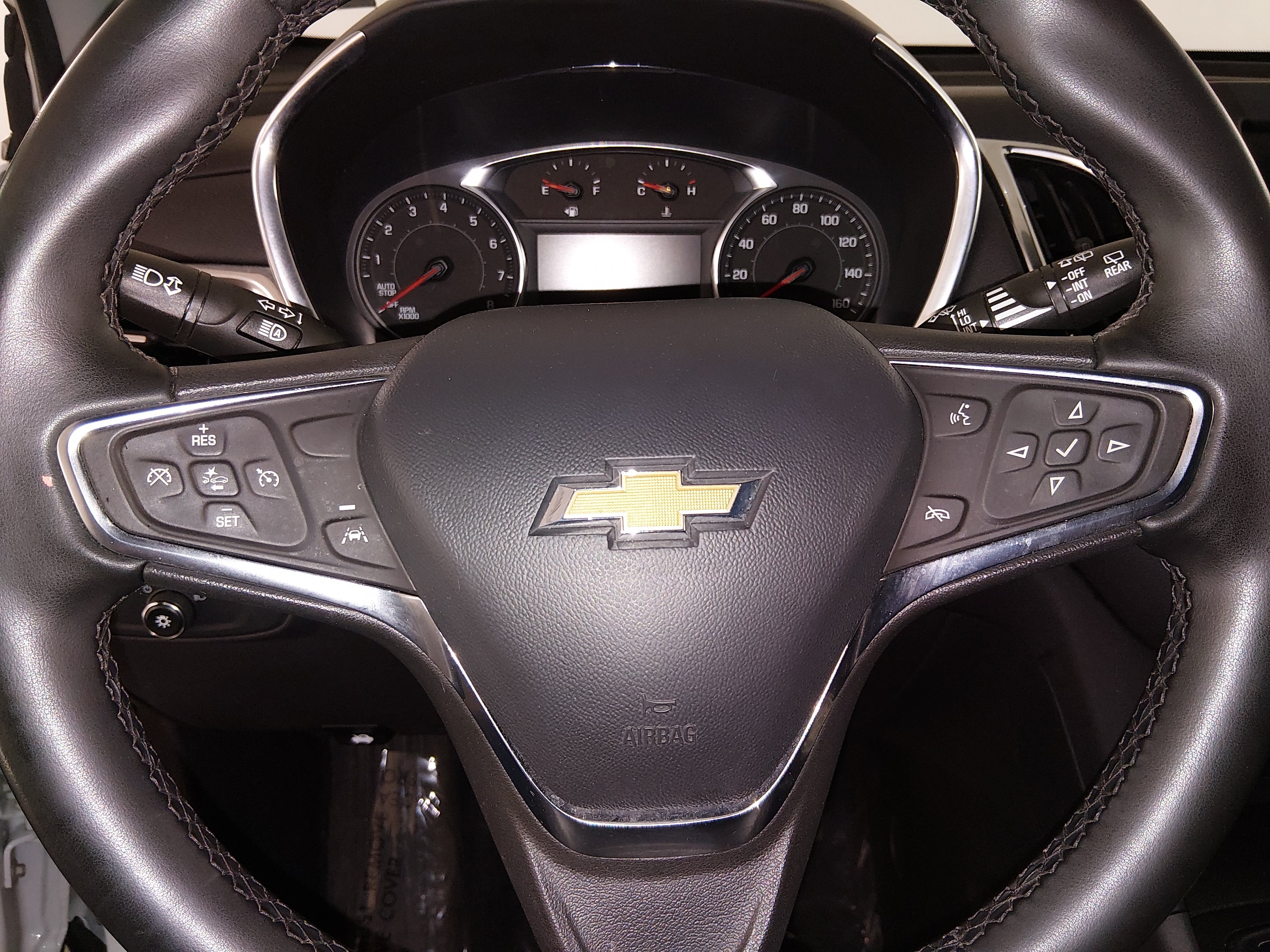 2024 Chevrolet Equinox LT - Photo 12