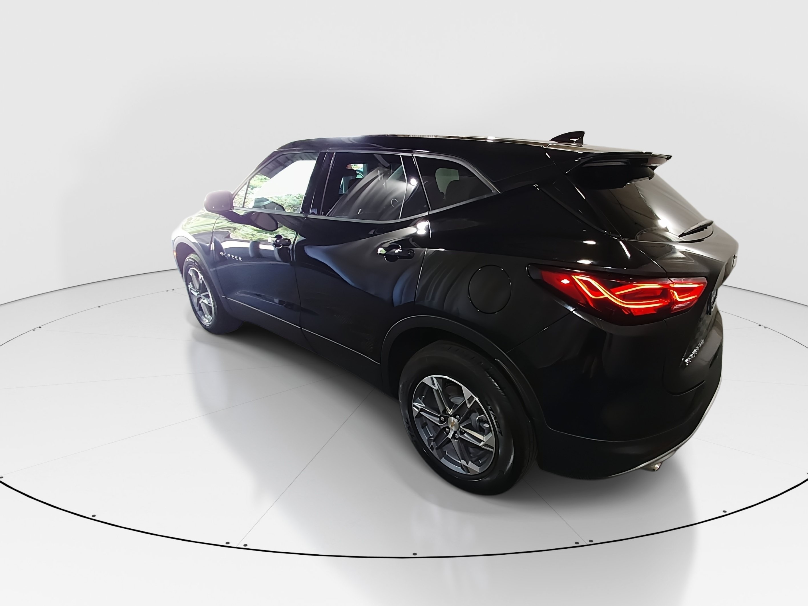 2025 Chevrolet Blazer 2LT - Photo 5