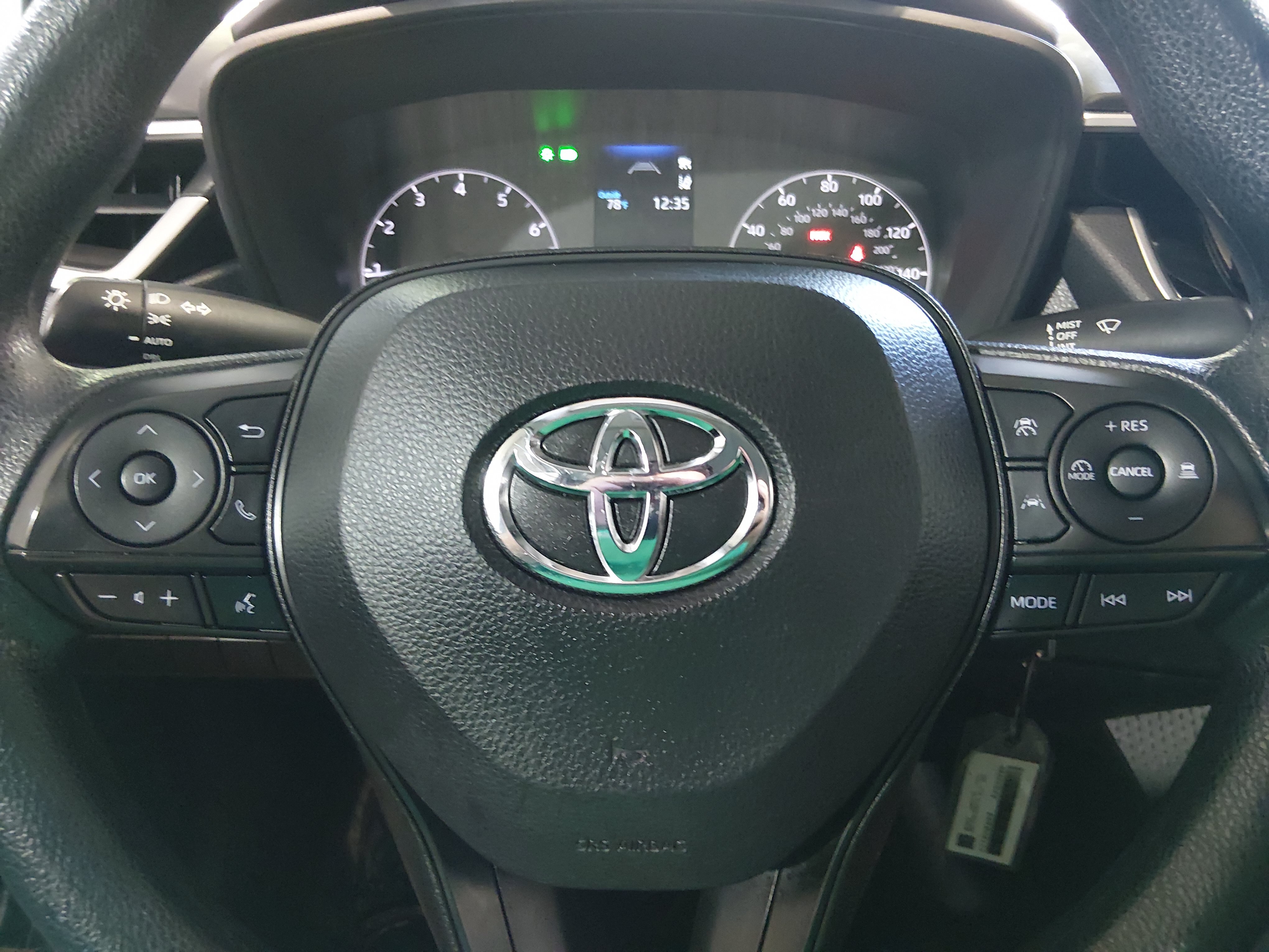 2023 Toyota Corolla LE - Photo 12