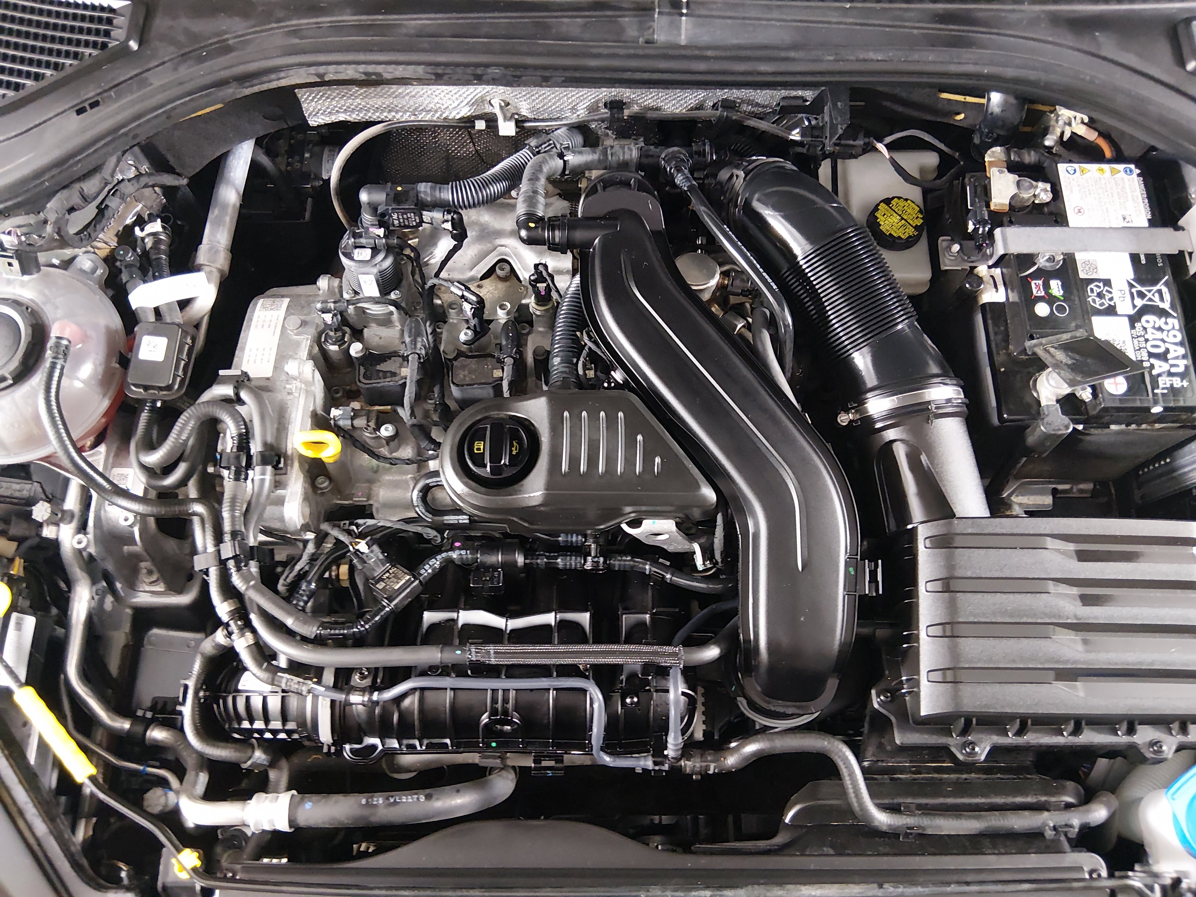 2024 Volkswagen Jetta SE - Photo 9