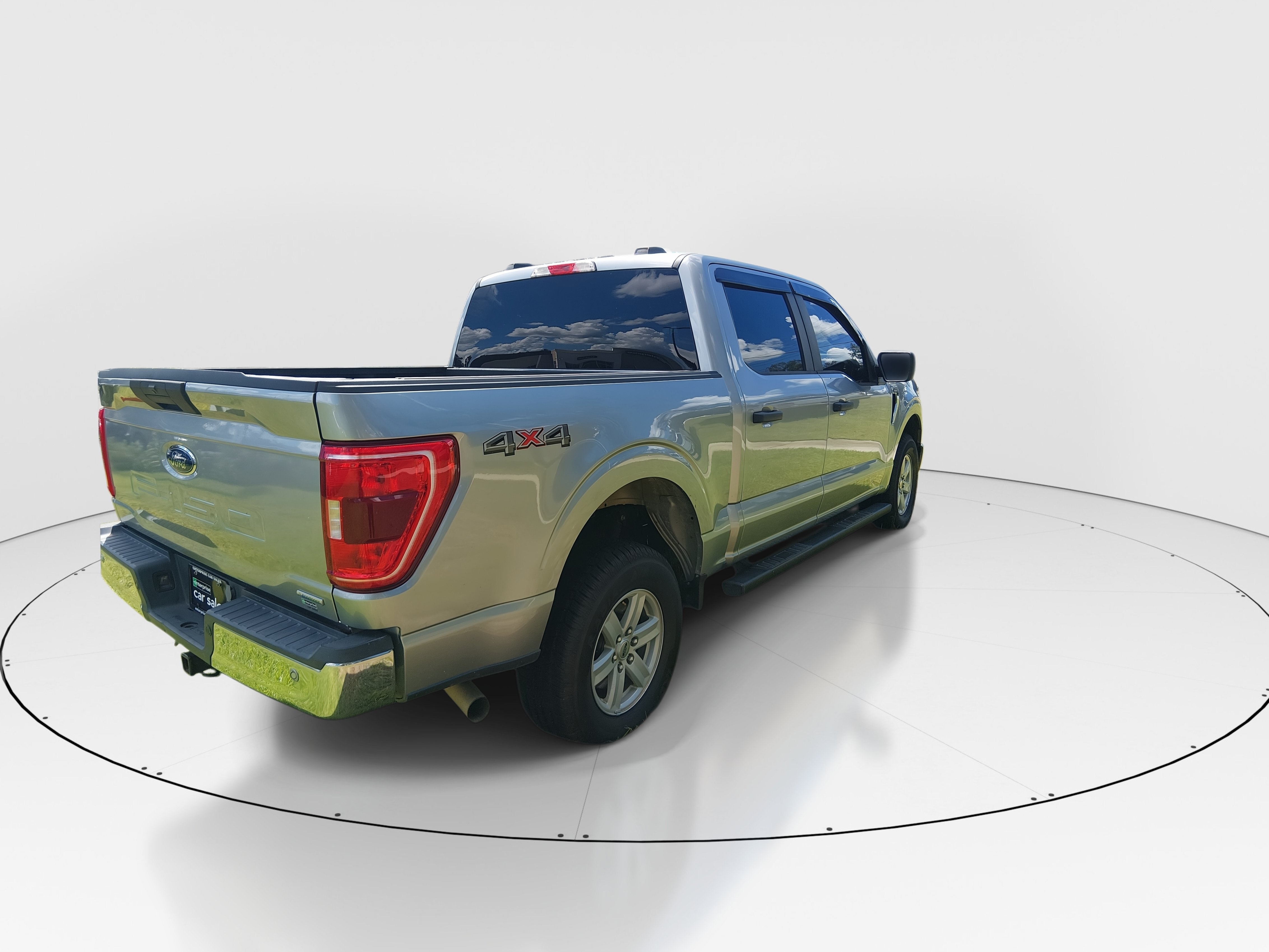 2023 Ford F-150 XLT - Photo 7
