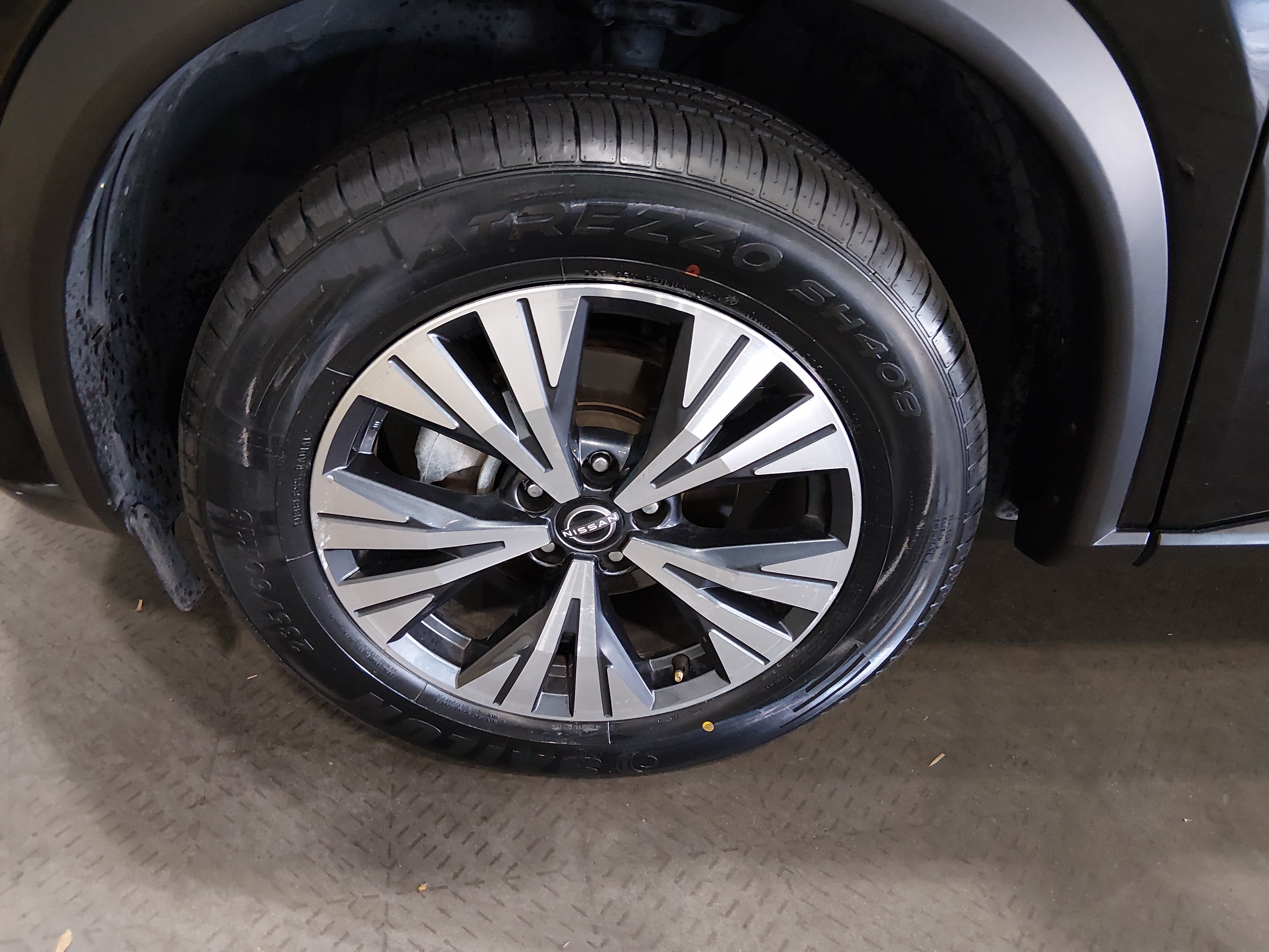 2023 Nissan Rogue SV - Photo 10