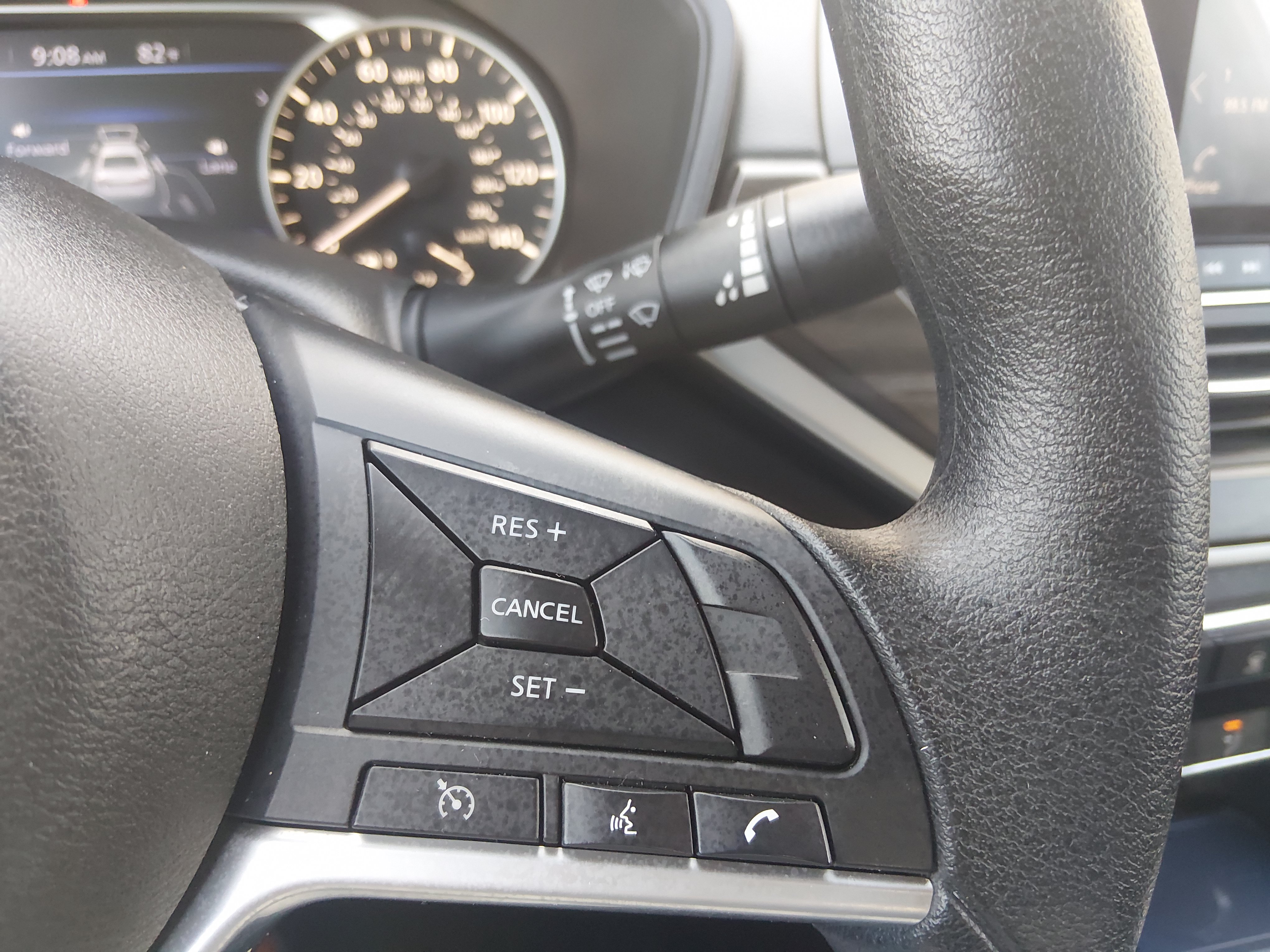 2025 Nissan Altima SV - Photo 12