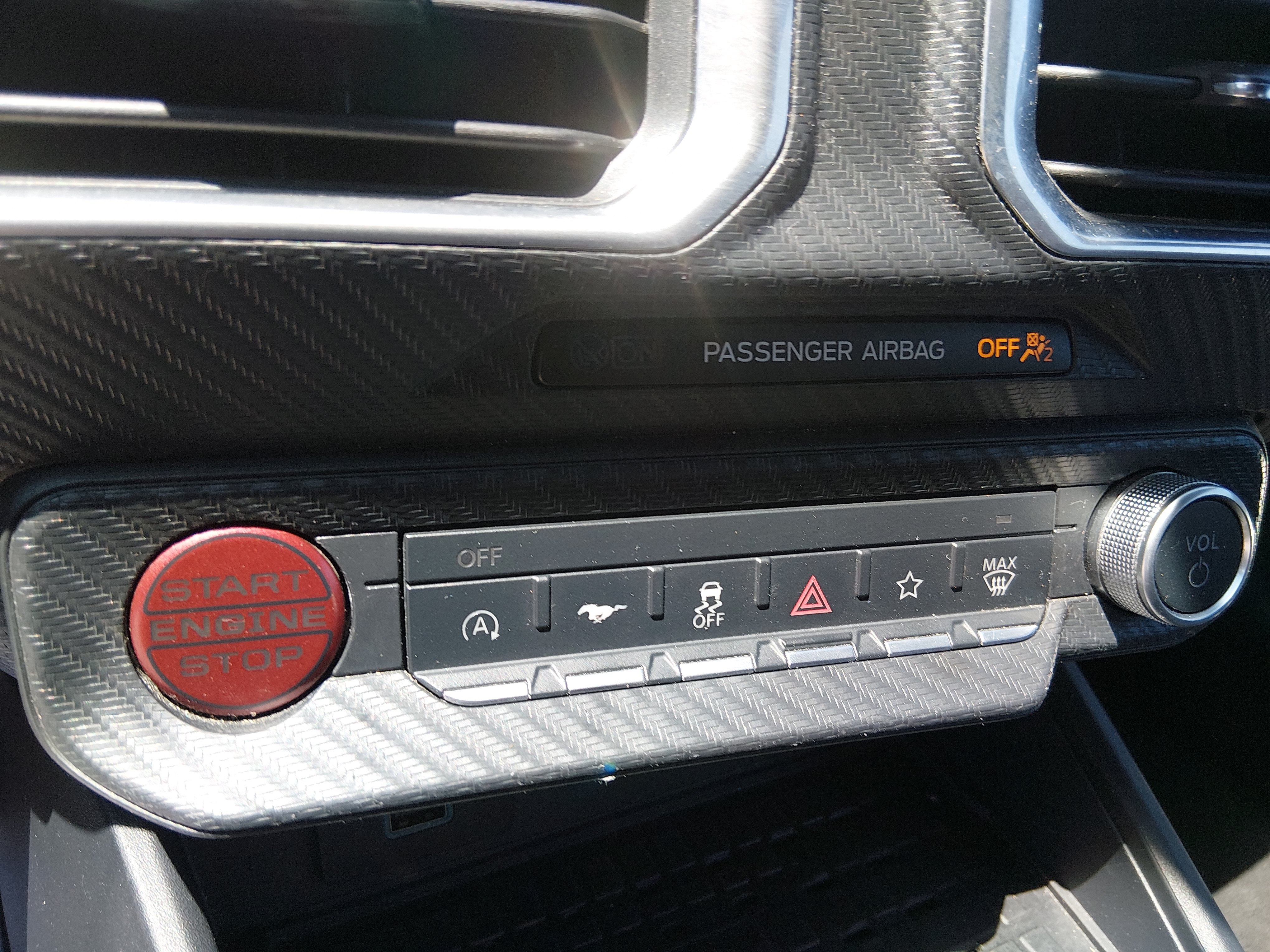 2024 Ford Mustang EcoBoost Premium - Photo 13
