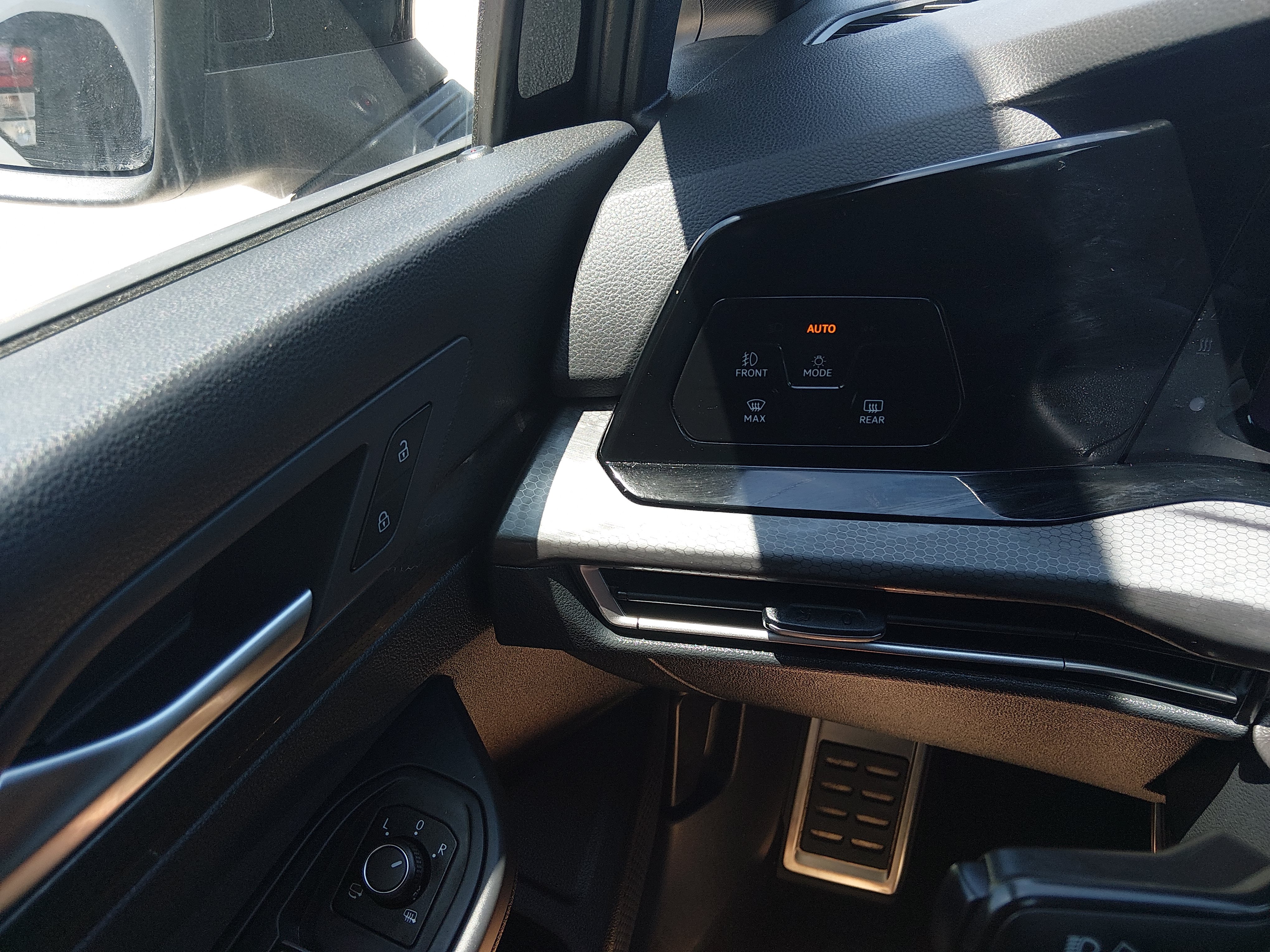 2024 Volkswagen Golf GTI S - Photo 20