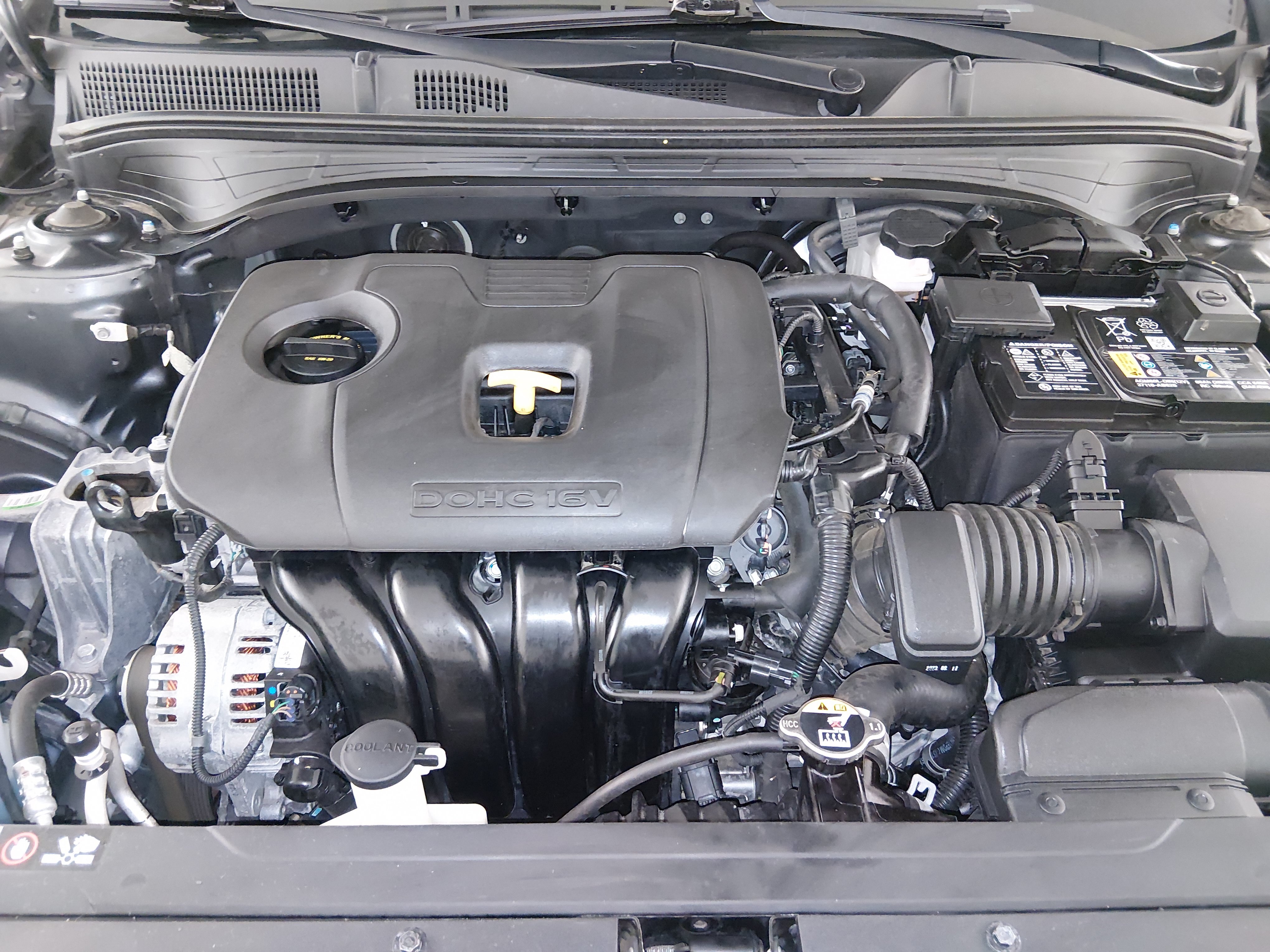2024 Kia Forte LXS - Photo 9
