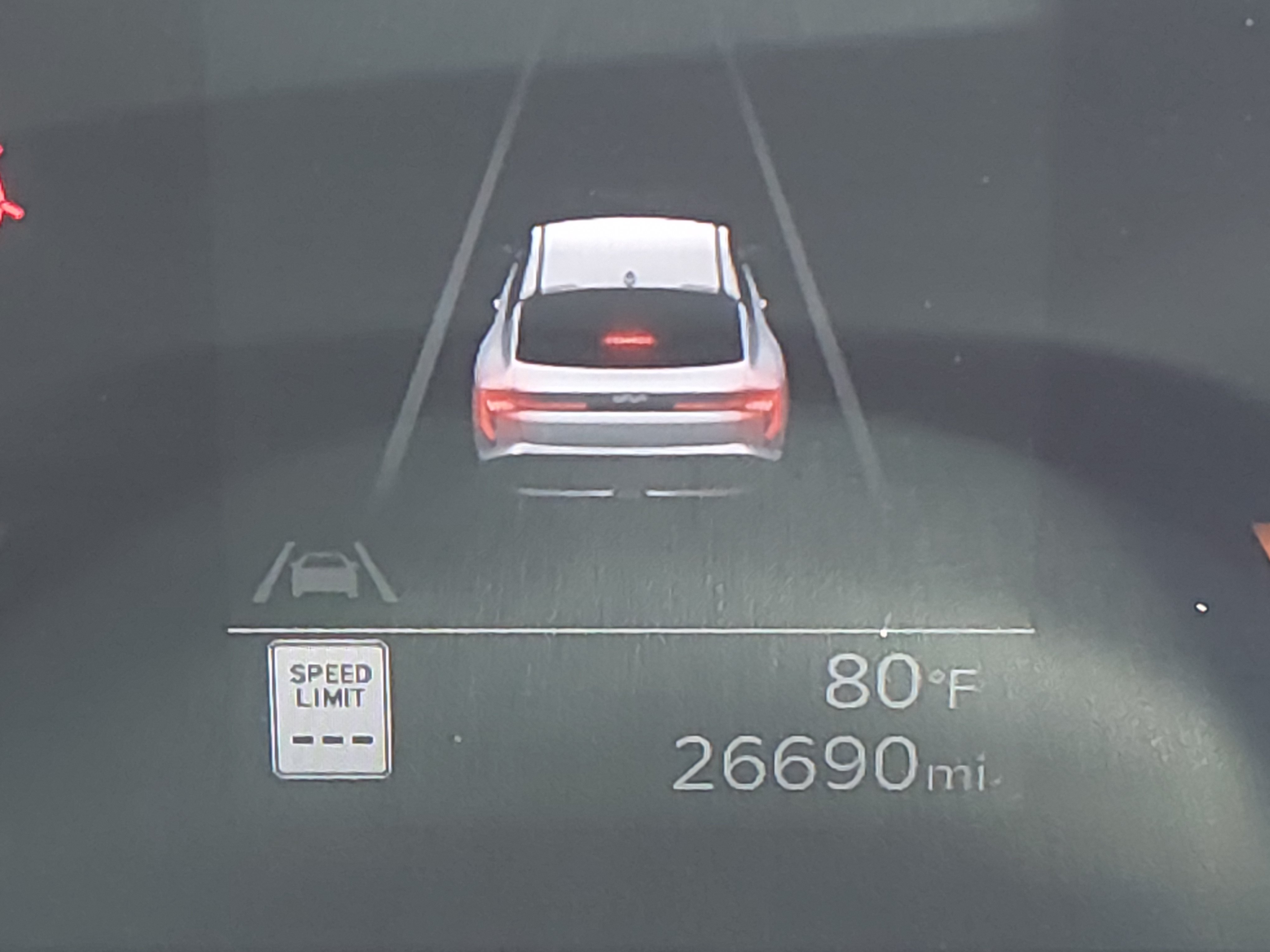 2025 Kia K4 LXS - Photo 14