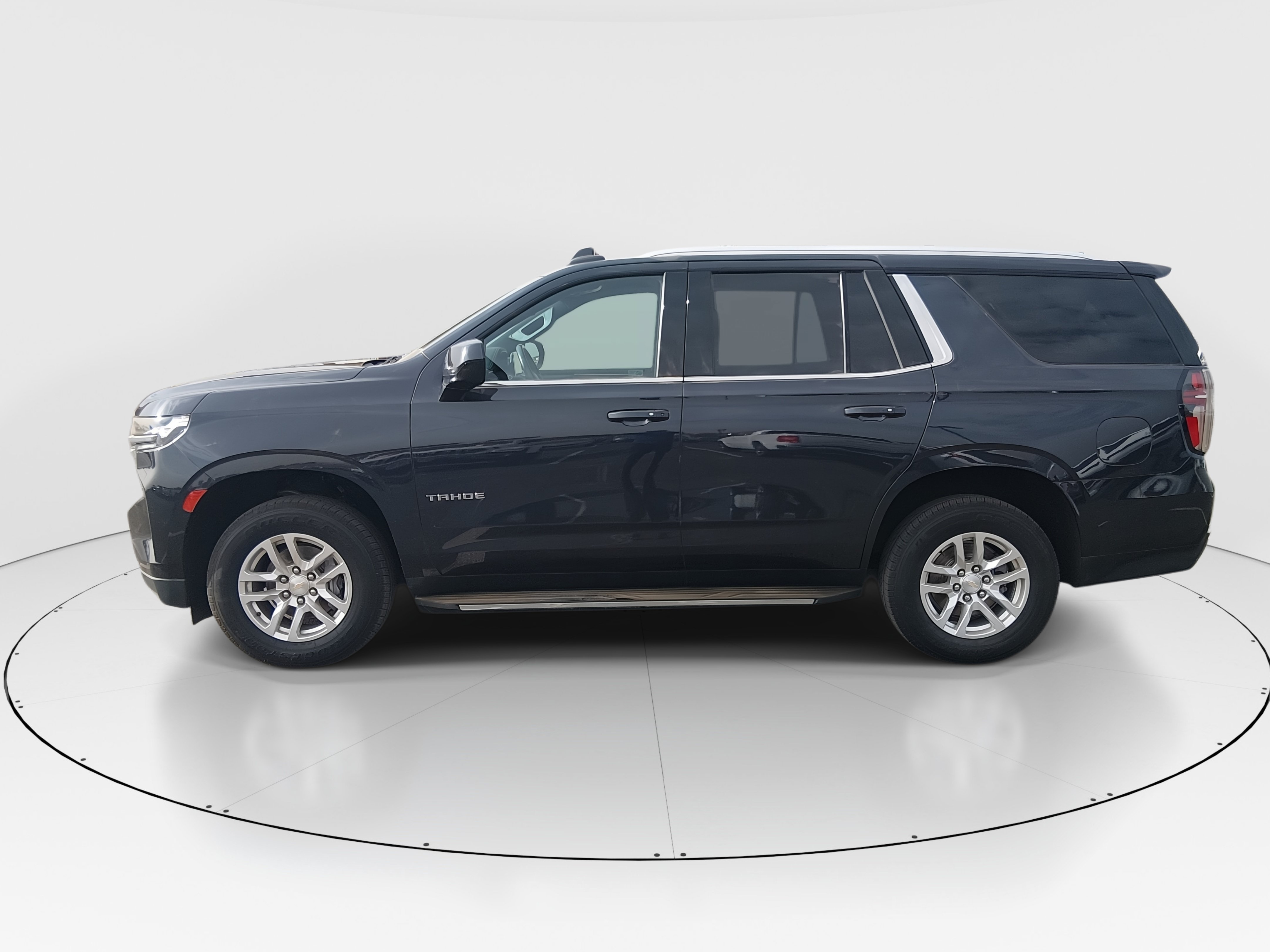 2023 Chevrolet Tahoe LT - Photo 4